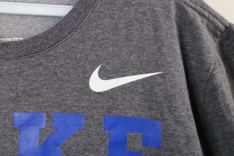 Nike × Vintage Nike Cut Spell Out Duke University Blue Devils T-Shirt Gray Size US L / EU 52-54 / 3 - 5 Thumbnail