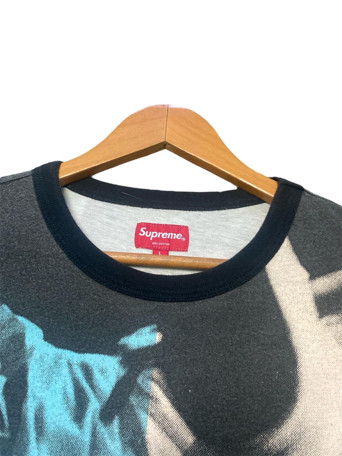 Supreme 💥RARE💥SUPREME THE RIOT THAT NEVER WAS SHIRT TEE🔥 Size US L / EU 52-54 / 3 - 6 Thumbnail