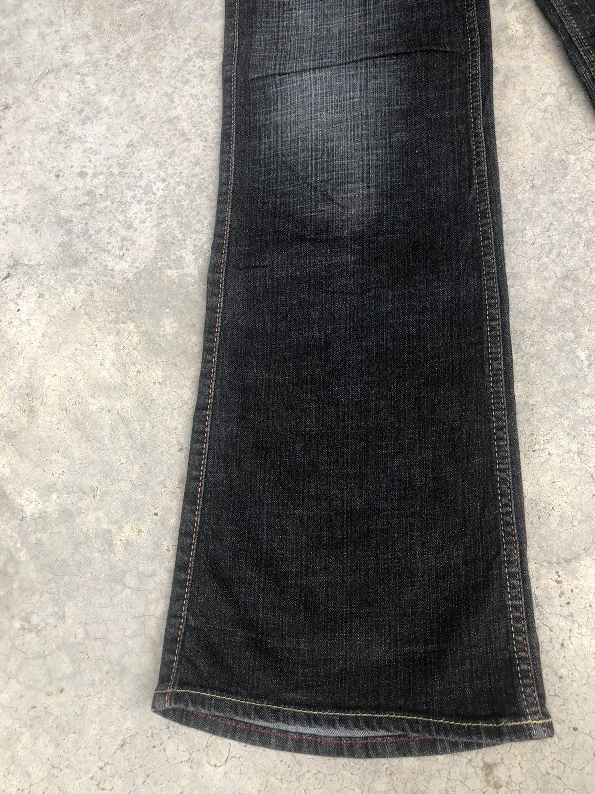 If Six Was Nine Japanese Bobson Flared Jeans Distressed Size US 29 - 6 Thumbnail
