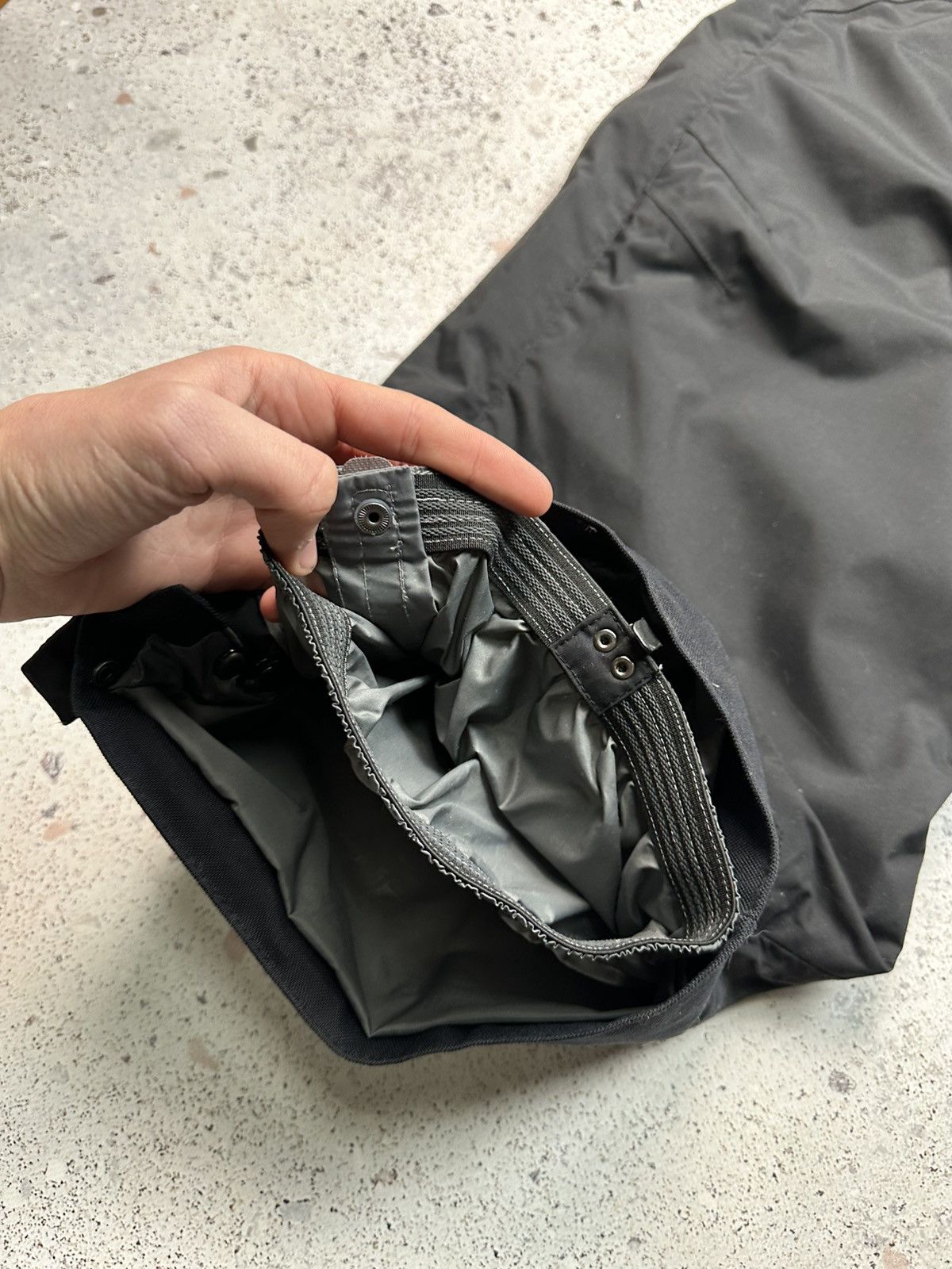 Helly Hansen Vintage Helly Hansen Multi-pocket Cargo Ski Pants Men New Size US 36 / EU 52 - 6 Thumbnail
