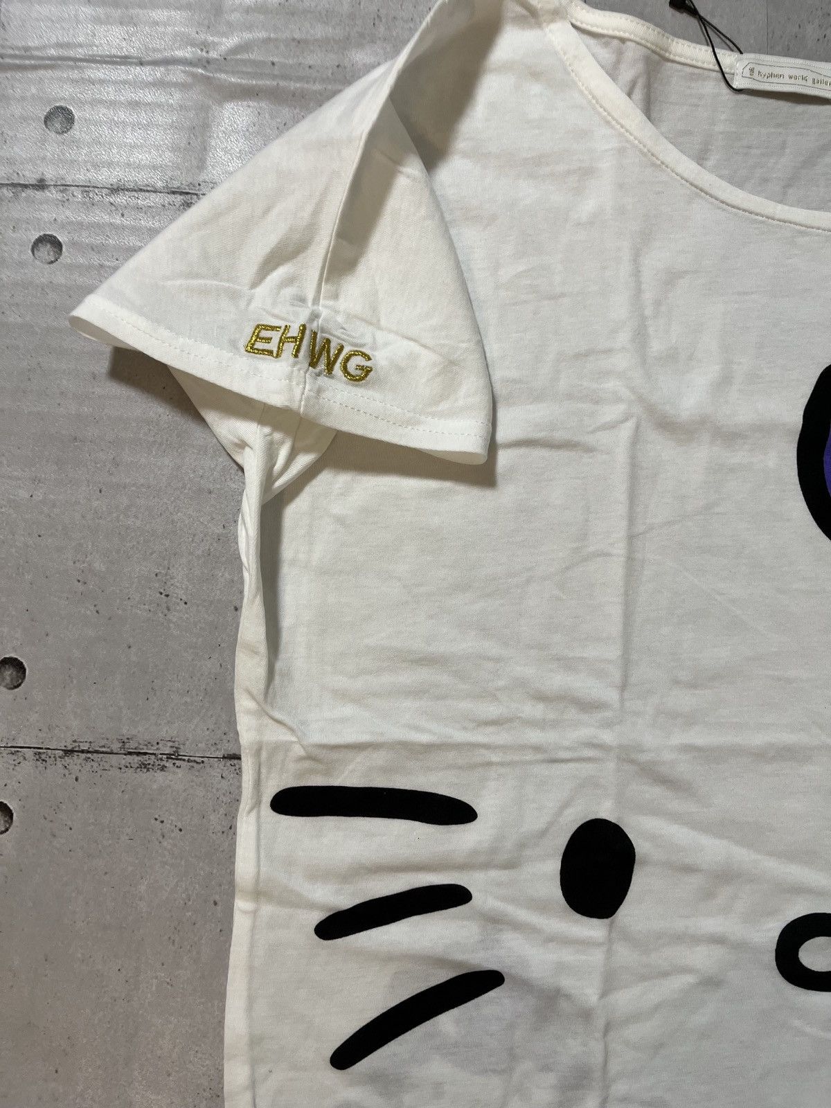 Japanese Brand 【16】E hyphen world gallery × Hello Kitty × evangelion shirts Size ONE SIZE - 2 Thumbnail