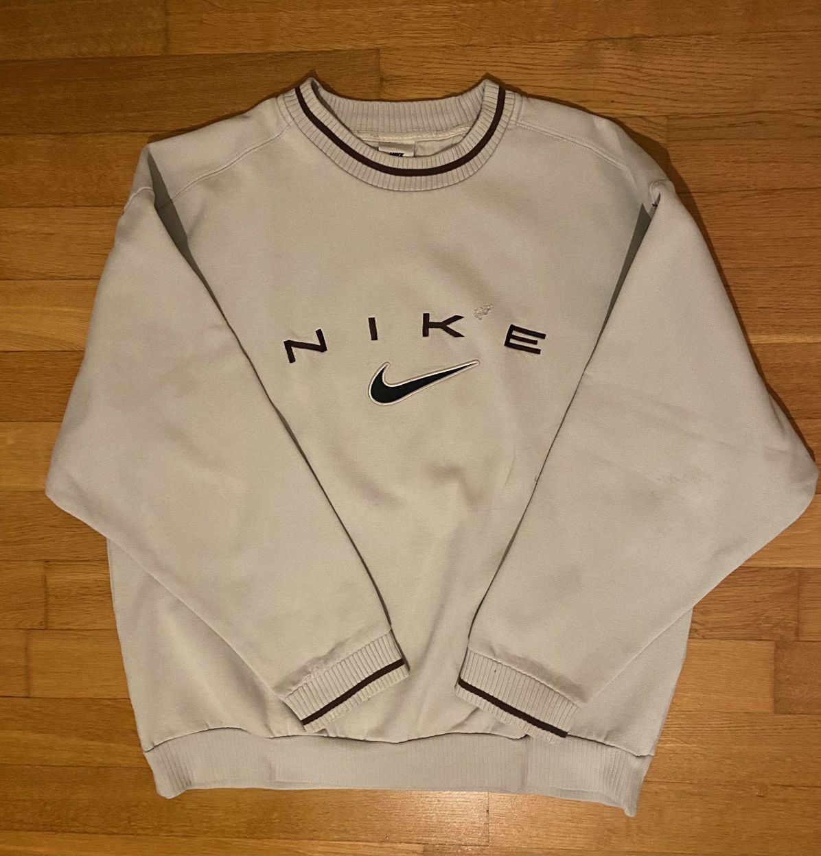 Nike spell discount out sweatshirt vintage