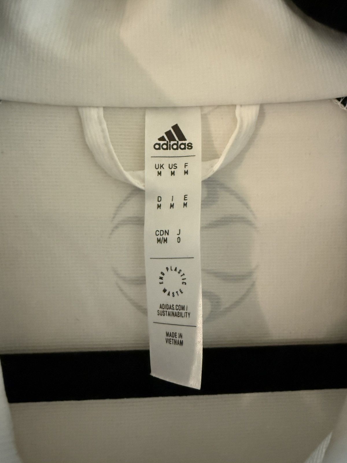 Adidas Adidas real madrid jacket Size US M / EU 48-50 / 2 - 3 Thumbnail
