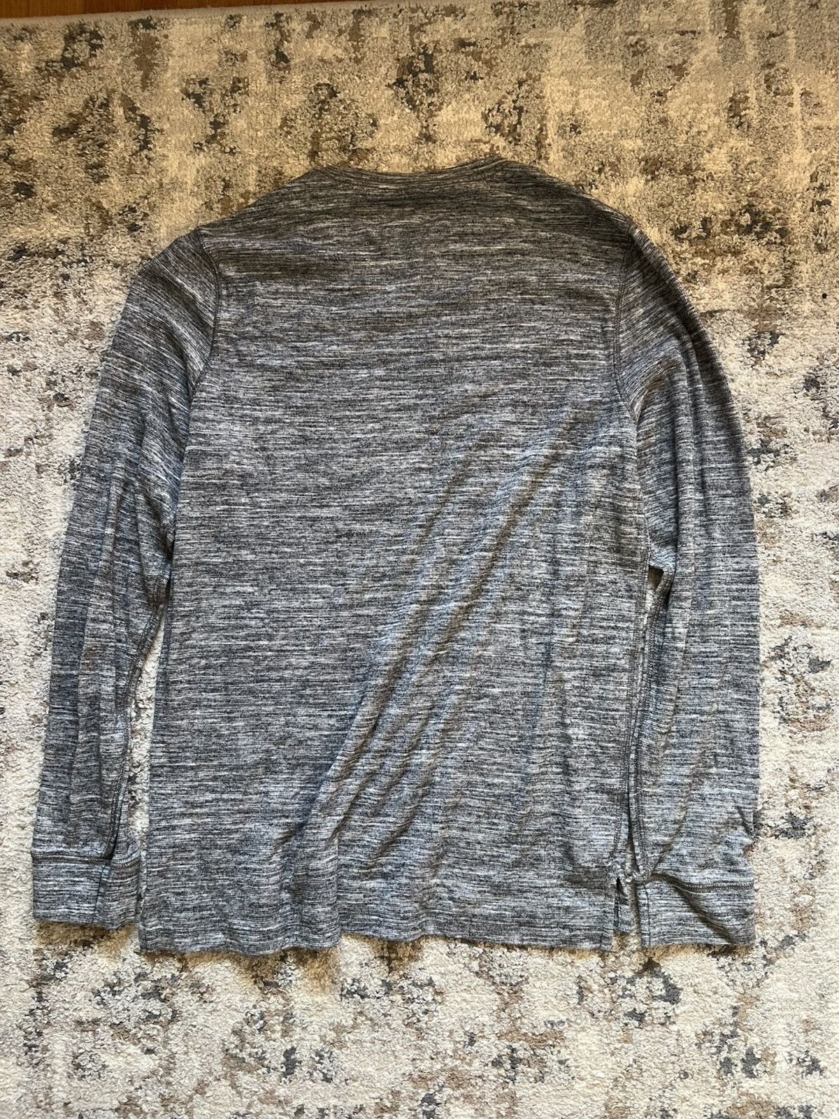 American Eagle Outfitters American Eagle Long Sleeve Grey Light Sweater Medium Size US M / EU 48-50 / 2 - 4 Thumbnail