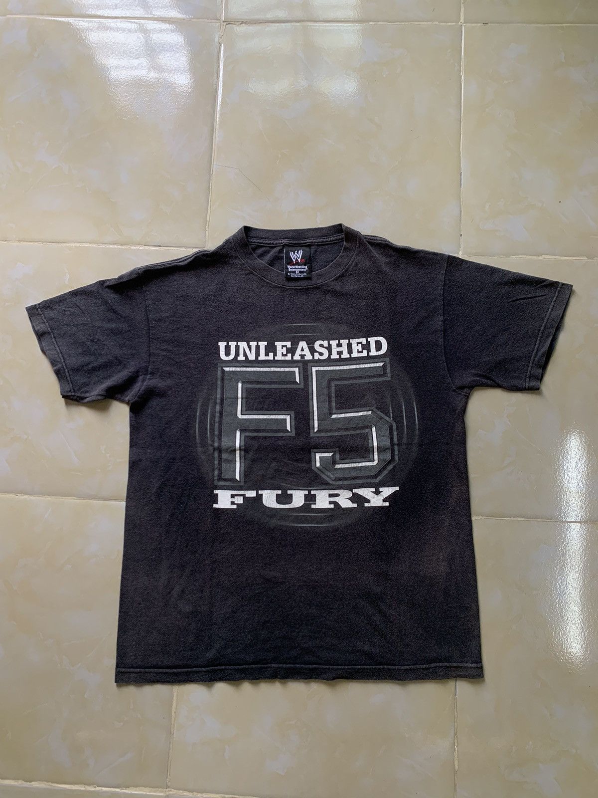 WWE VINTAGE WWE AUTHENTIC UNLEASHED FURY RARE TEE Size US M / EU 48-50 / 2 - 3 Thumbnail