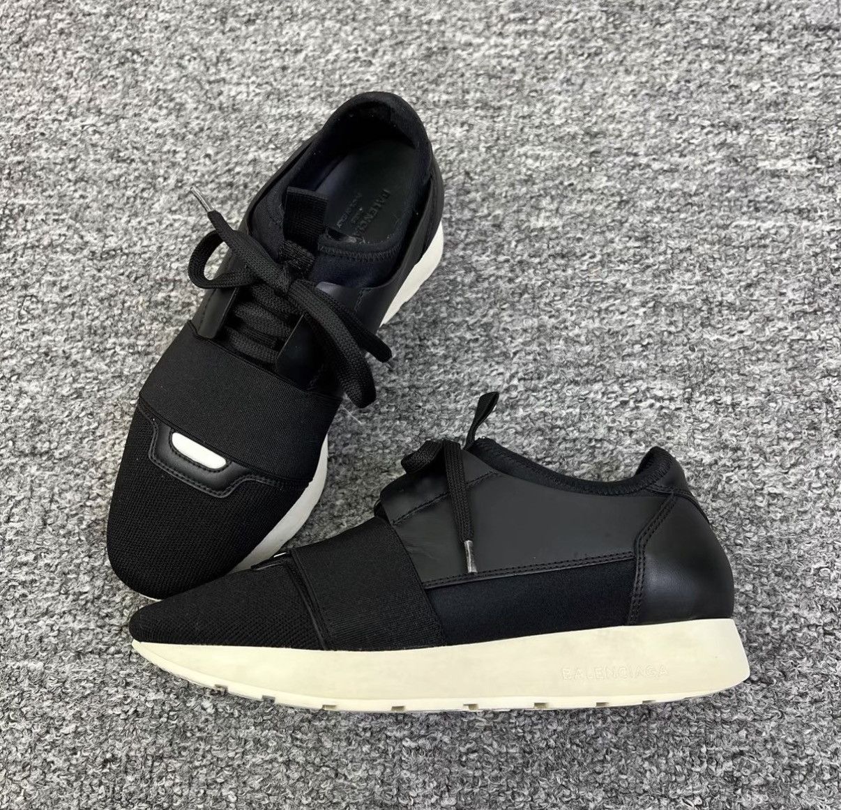 Balenciaga Balenciaga Black & White Leather Lace-Up Casual Shoes K12 Size US 6 / IT 36 - 1 Thumbnail