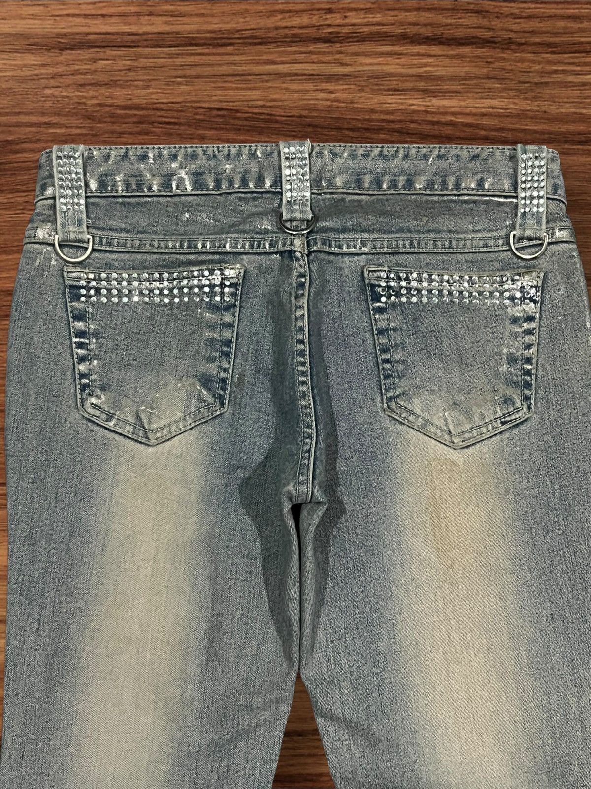 Japanese Brand Vintage Japanese Brand Ryu Ryu Waxed Distressed Flare Jeans Size 28" / US 6 / IT 42 - 9 Thumbnail