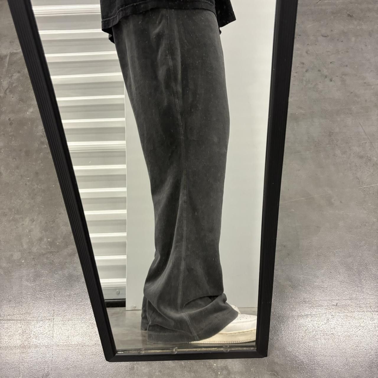 Vintage Crazy Vintage Y2K/2000s Baggy Blackish Grey silk Velvet Sweatpants with no pockets! Size US 36 / EU 52 - 1 Thumbnail