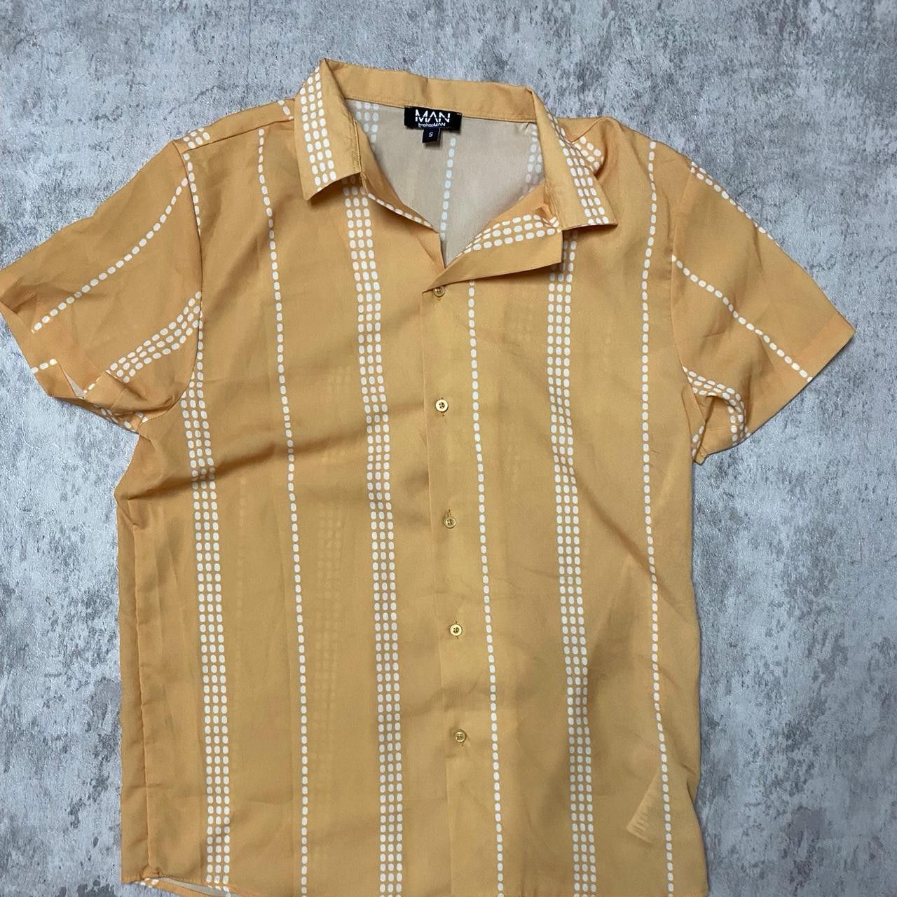 Other Yellow and white striped short sleeve button up shirt Size US S / EU 44-46 / 1 - 1 Thumbnail