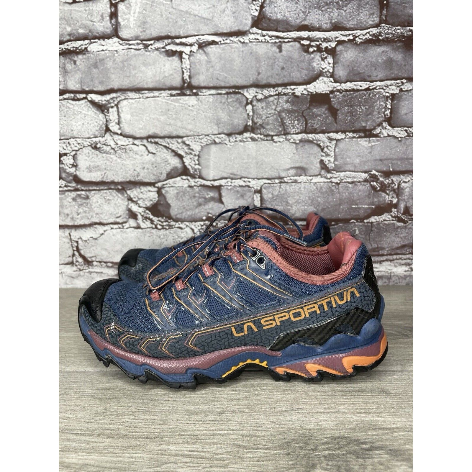 La Sportiva La Sportiva Ultra Raptor II Blue Mesh Trail Denim Rouge Hiki Size US 6 / IT 36 - 1 Thumbnail