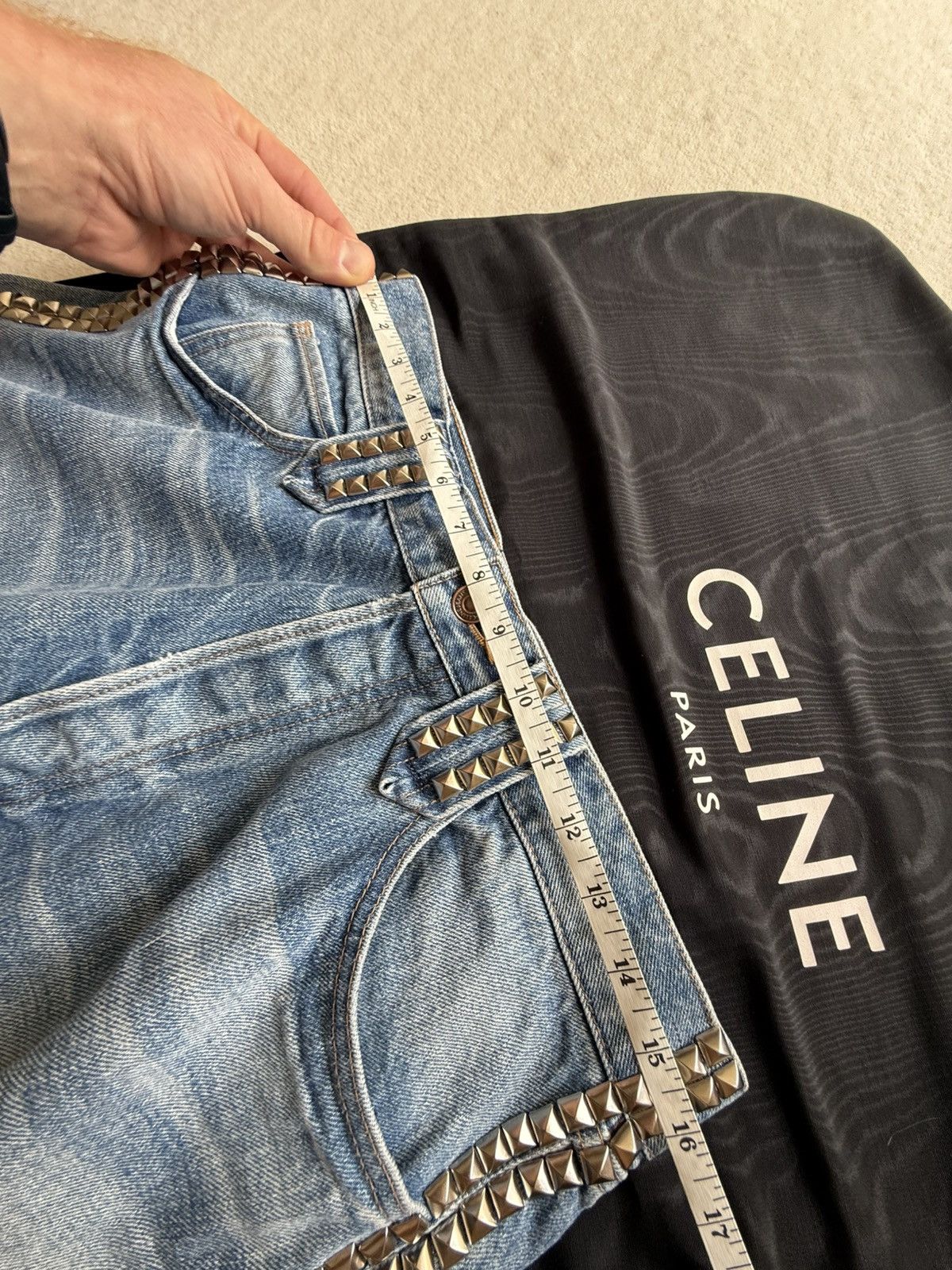 Celine SS24 Celine studded Zuma wash raw hem jean shorts Hedi 30 31 Size US 30 / EU 46 - 4 Thumbnail