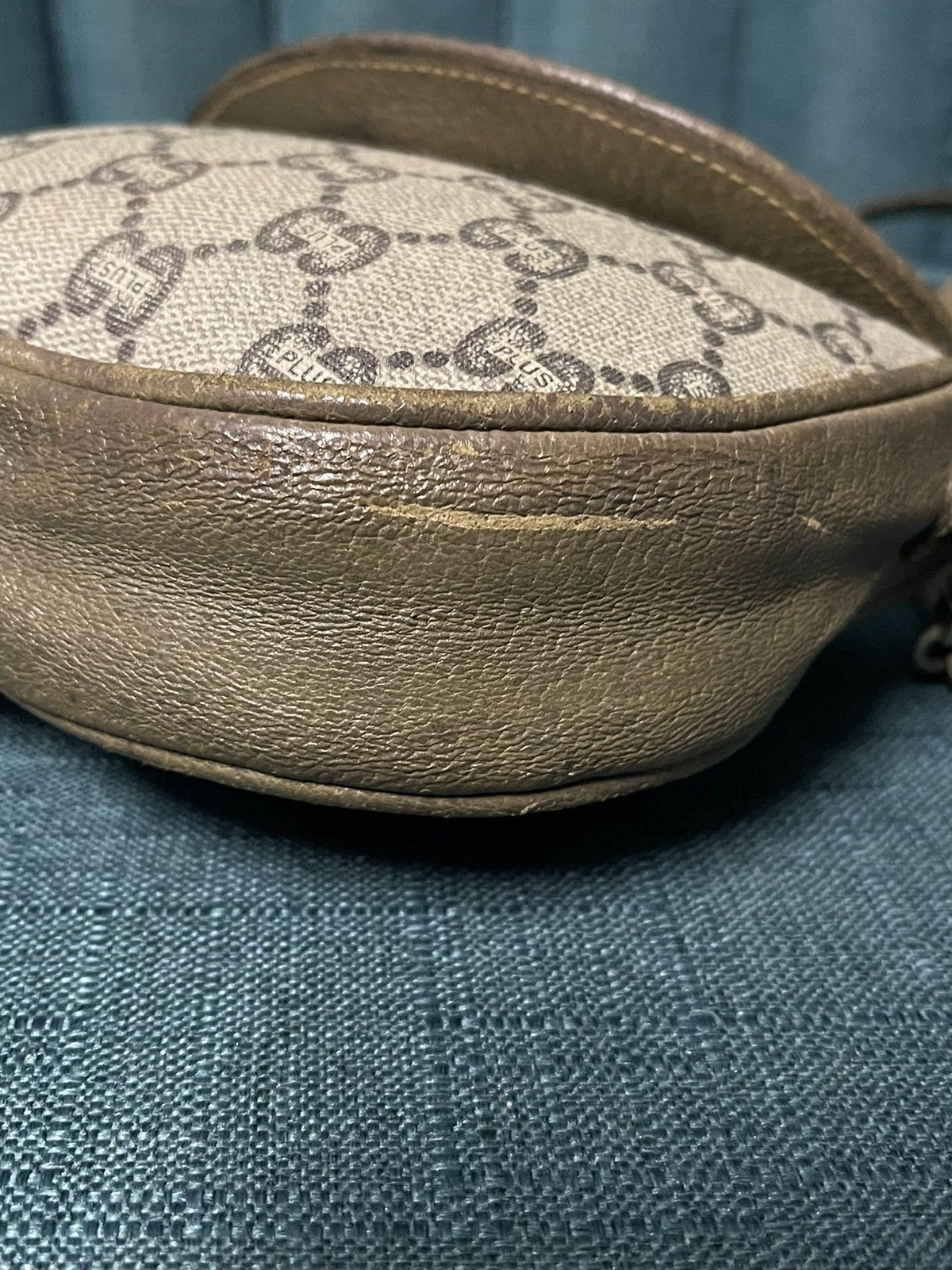 Gucci × Vintage Vintage Gucci Plus Sling Bag Size ONE SIZE - 4 Thumbnail