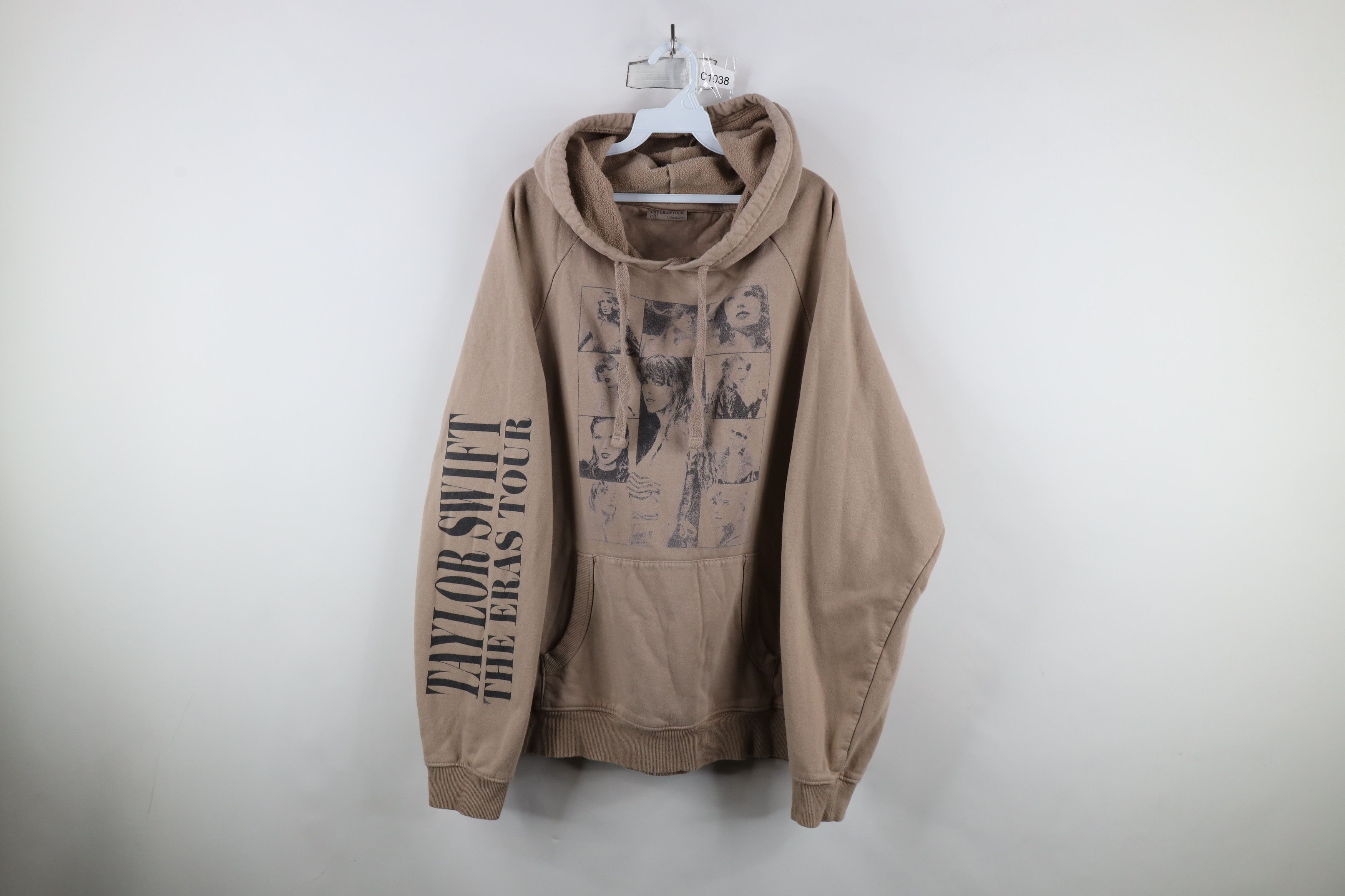 Vintage Taylor Swift The Eras Tour Spell Out Official Tour Hoodie Size US XXL / EU 58 / 5 - 1 Thumbnail