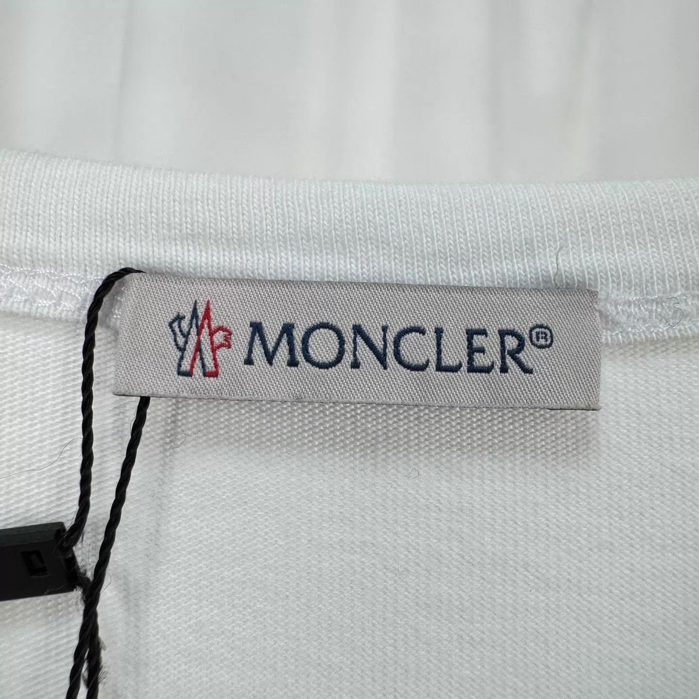 Moncler Moncler Embroidered Logo SS XXL 98 New Size XXL / US 16-18 / IT 52-54 - 5 Thumbnail