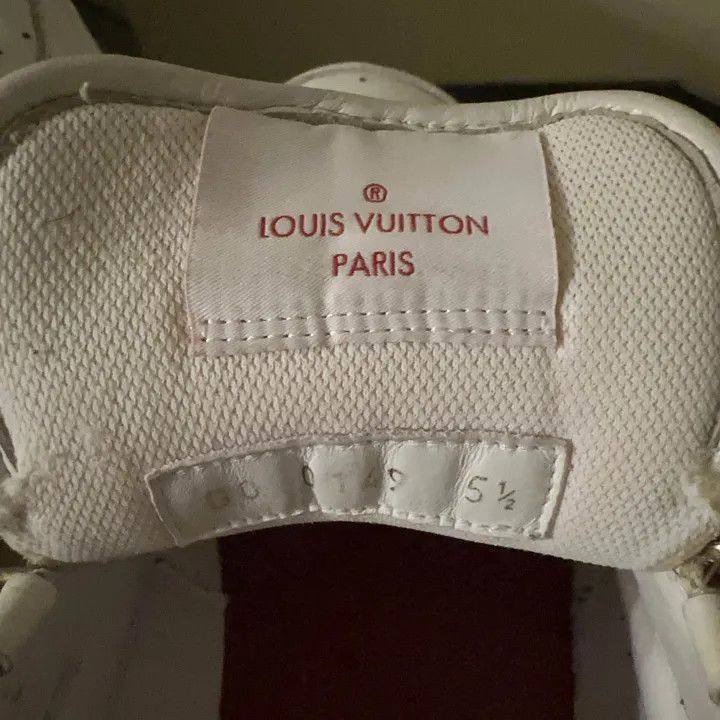 Louis Vuitton Louis Vuitton White Trainer Fashion Sneakers for Men -2508 Size US 8.5 / EU 41-42 - 5 Thumbnail