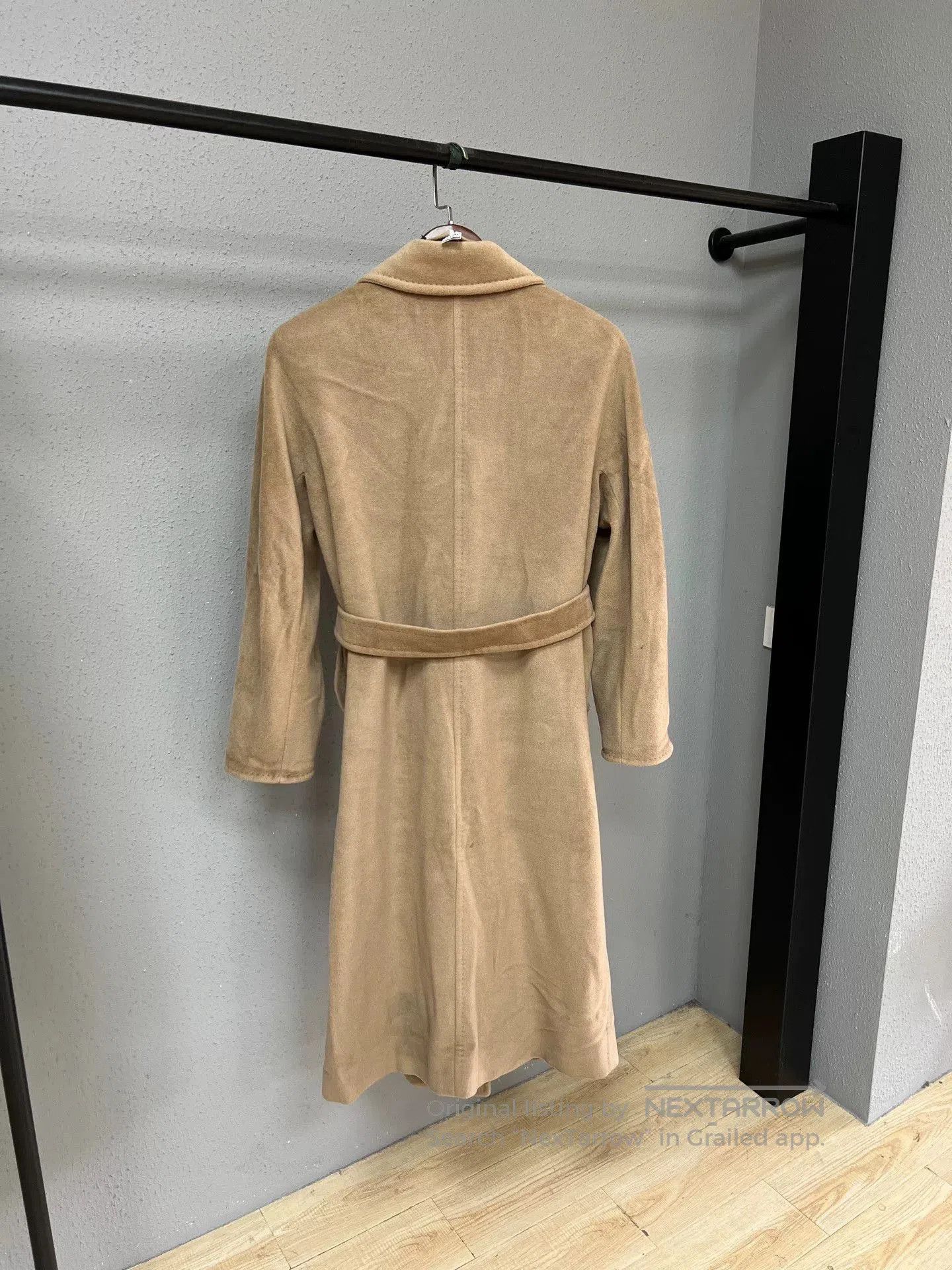Max Mara Maxmara Beige Coat Size 36. Size S / US 4 / IT 40 - 2 Thumbnail