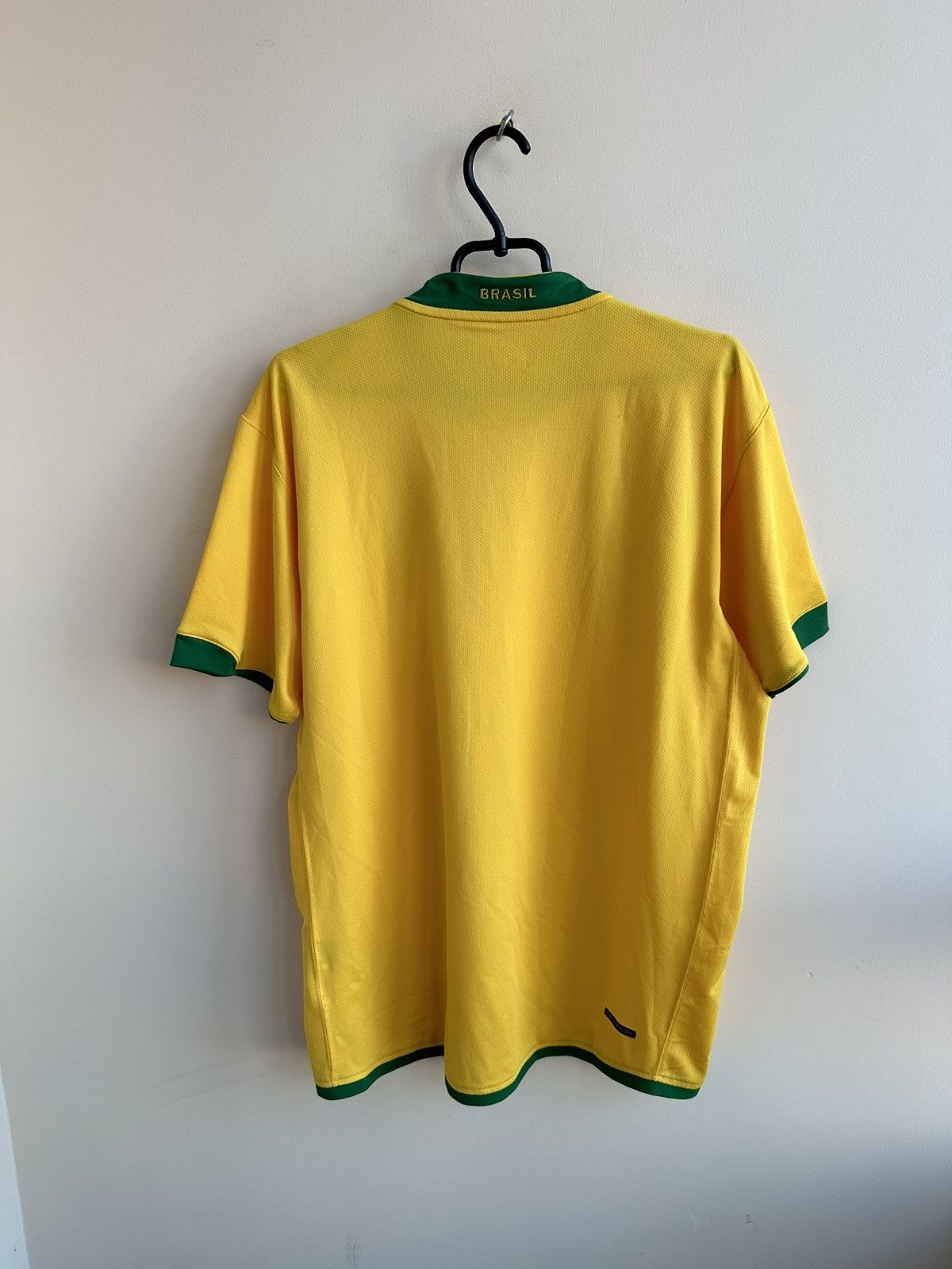 Nike × Vintage Brazil Home Football Shirt Nike Vintage Soccer Jersey Size US L / EU 52-54 / 3 - 2 Thumbnail