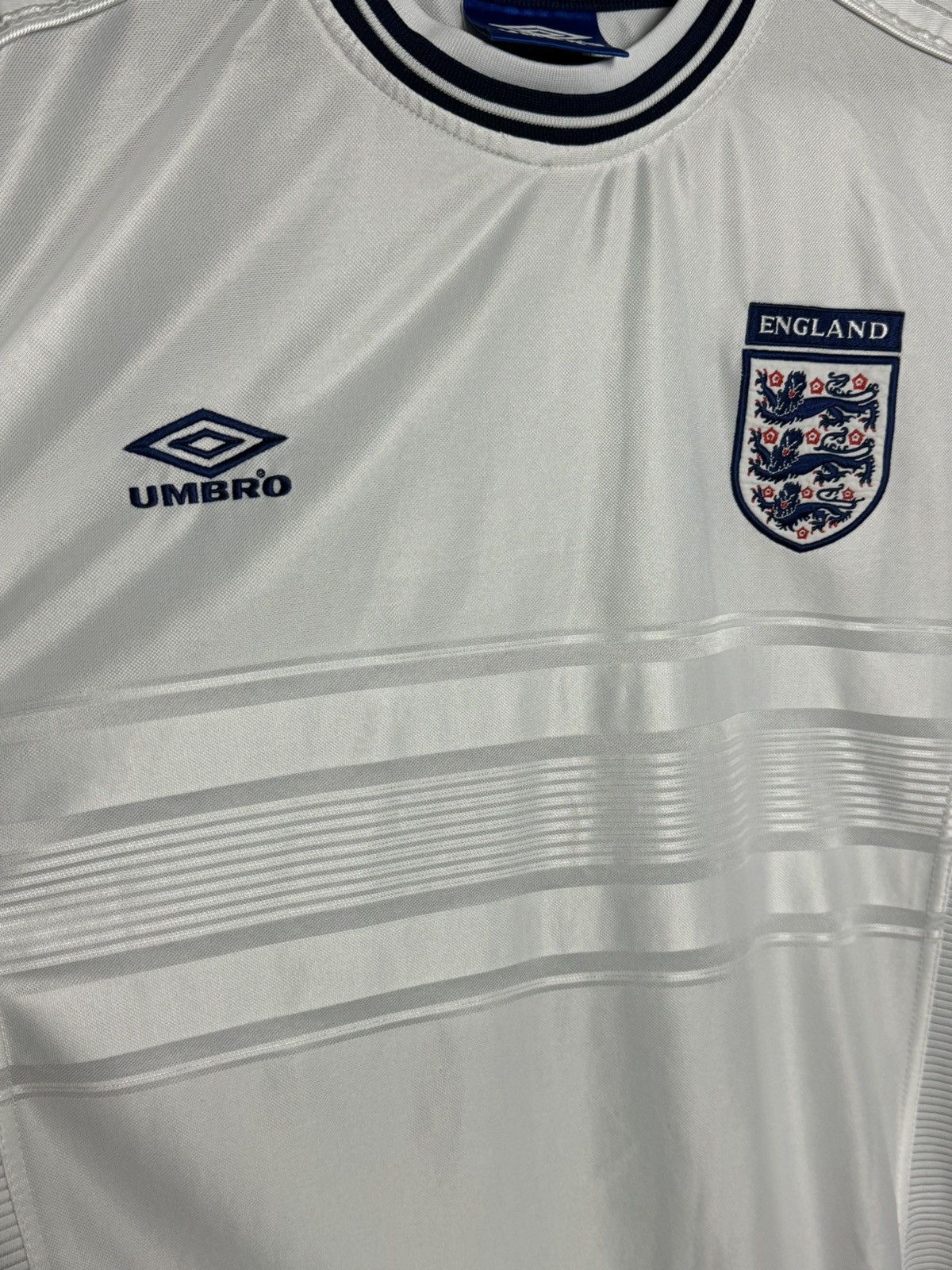 Umbro England National Team 99/01 Home Football Soccer Jersey Size US L / EU 52-54 / 3 - 3 Thumbnail