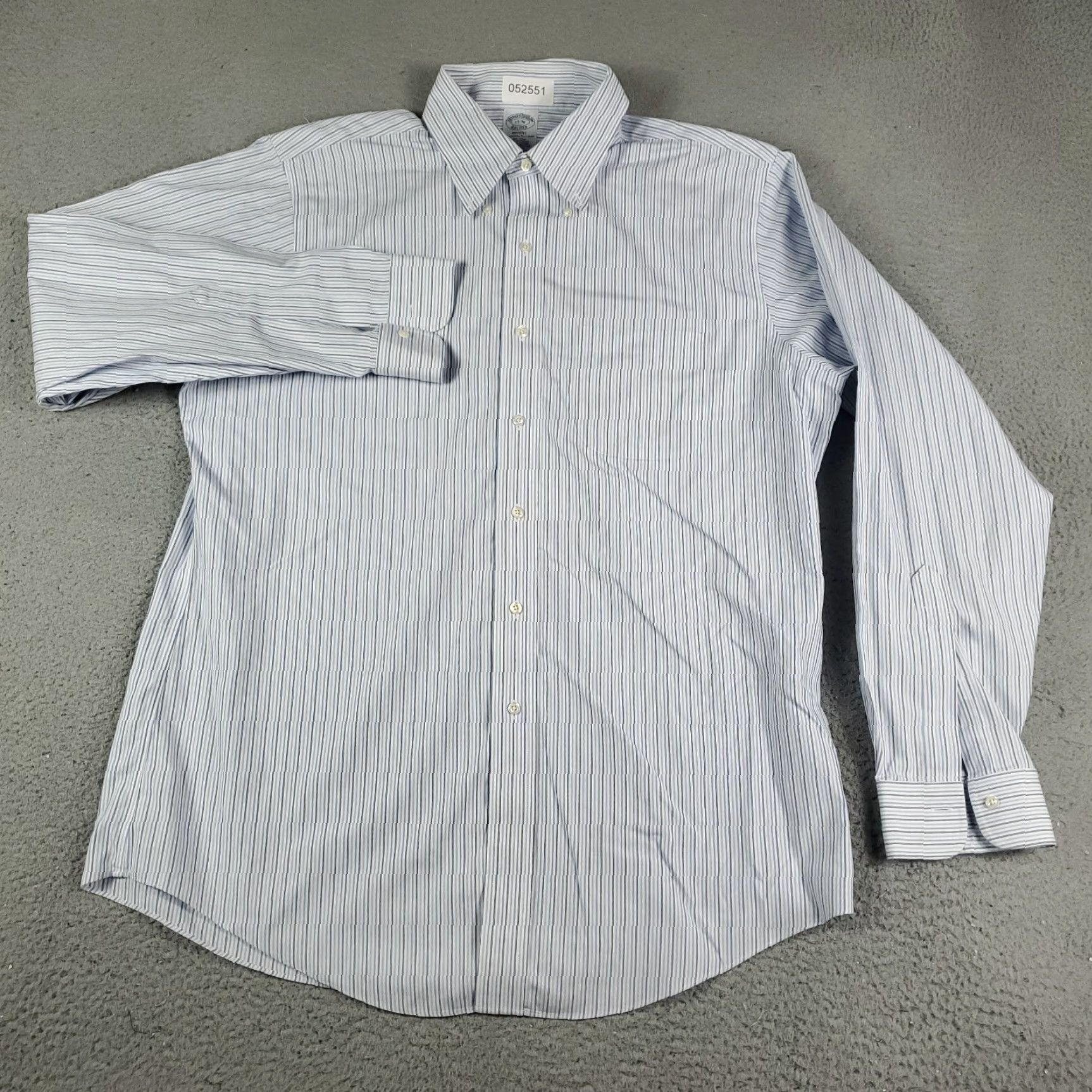 Brooks Brothers Brooks Brothers Dress Shirt Mens 17 Blue Striped Button Up Long Sleeve Non-Iron Regular Fit Dress Shirt Mens Navy Blue Size 46R - 2 Thumbnail