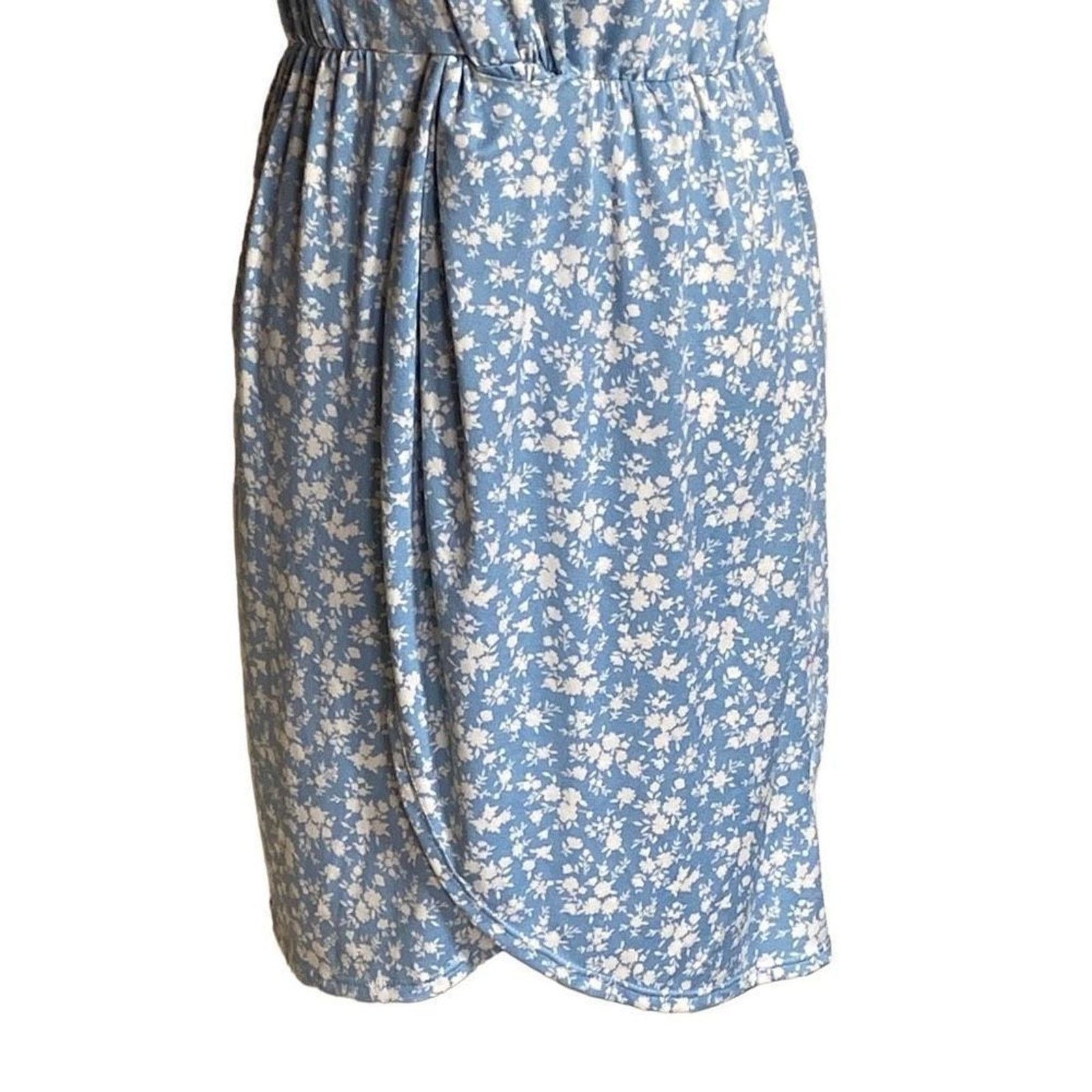 Other Gilli light Blue & White Floral Wrap Midi Dress Size Medium Size M / US 6-8 / IT 42-44 - 6 Thumbnail
