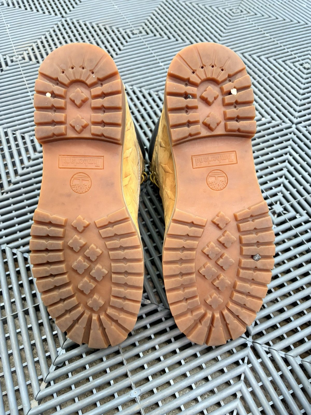 Supreme × Timberland Supreme Timberland "Diamond Plated" Boots Size US 10.5 / EU 43-44 - 13 Thumbnail