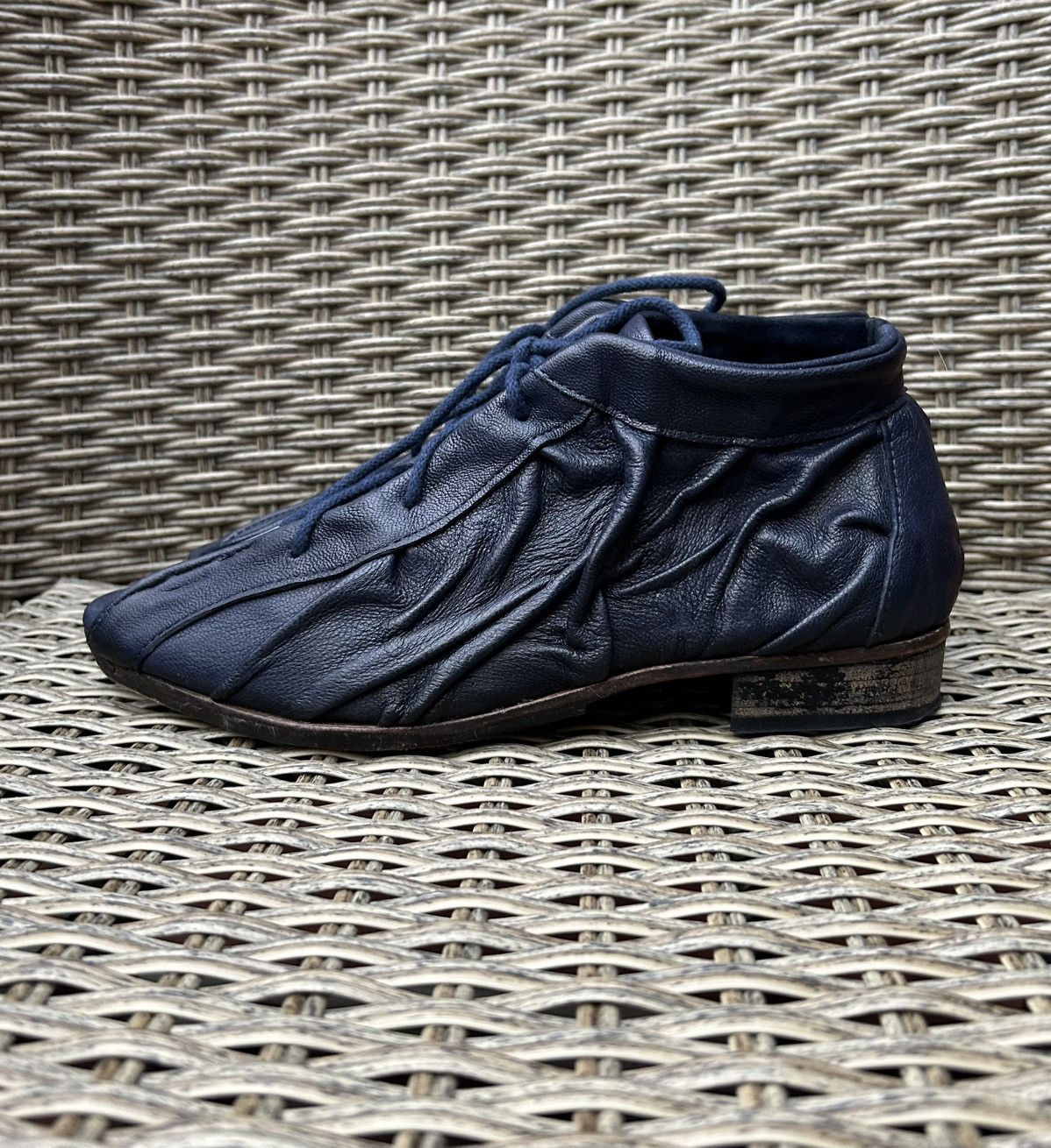 Other Atelier Inscrire Hand Made Navy Wrinkled Leather Ankle Boots Size US 9 / IT 39 - 1 Thumbnail