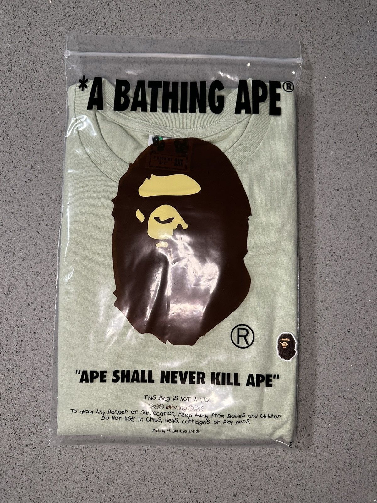 Bape Rare BAPE Green College Tee Size US XXL / EU 58 / 5 - 5 Thumbnail