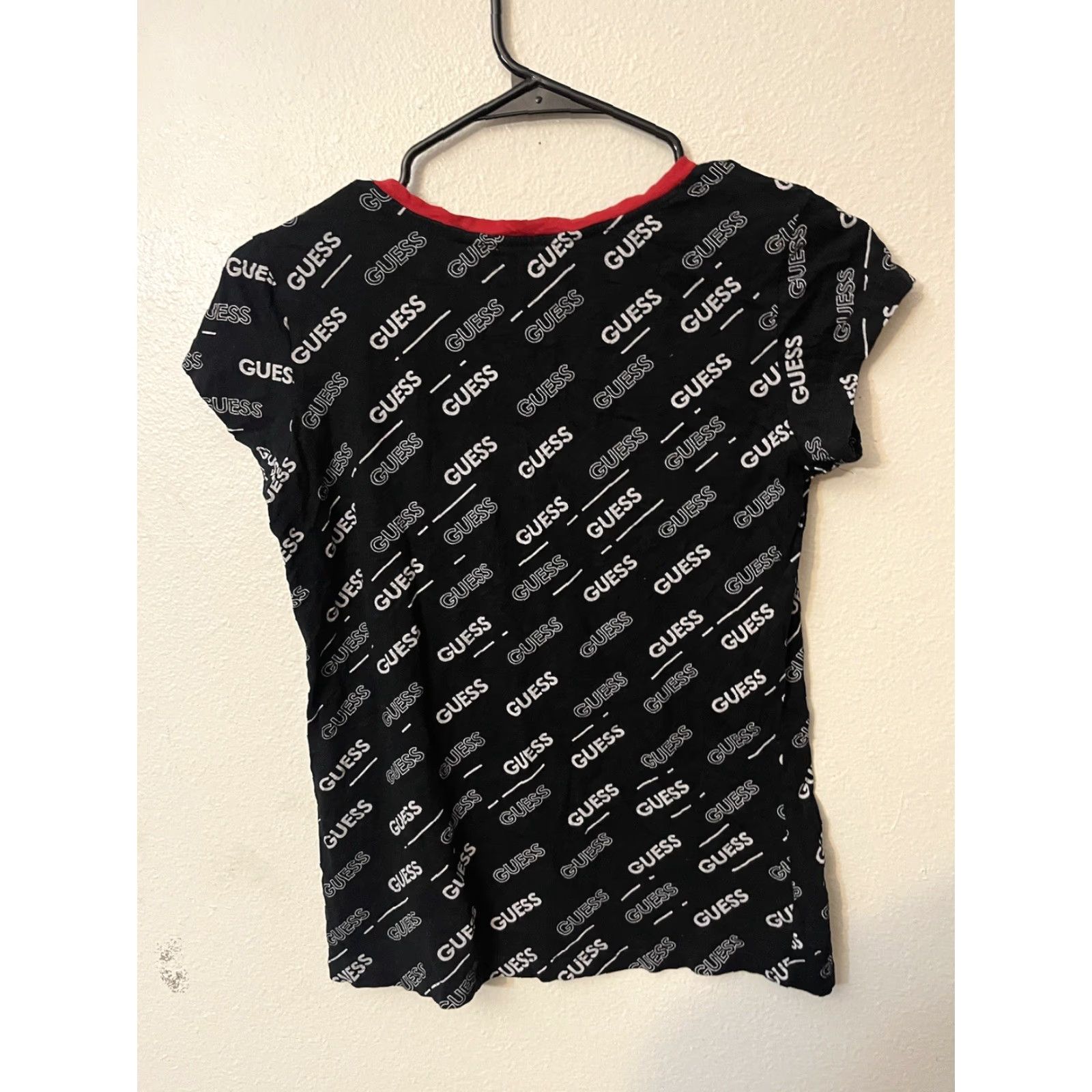 Guess VINTAGE GUESS Logo Graphic T-Shirt Women’s Black Crew Neck M Y2K Size M / US 6-8 / IT 42-44 - 2 Thumbnail