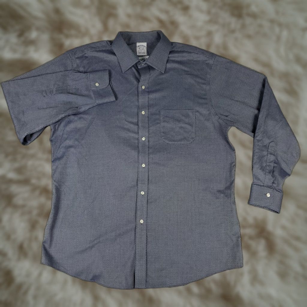 Brooks Brothers Brooks Brothers Shirt Mens 16.5 Blue Regent Dress Button Up Long Sleeve Dress Shirt Mens 16.5 Blue Regent Classic American Modern Size 46R - 1 Thumbnail