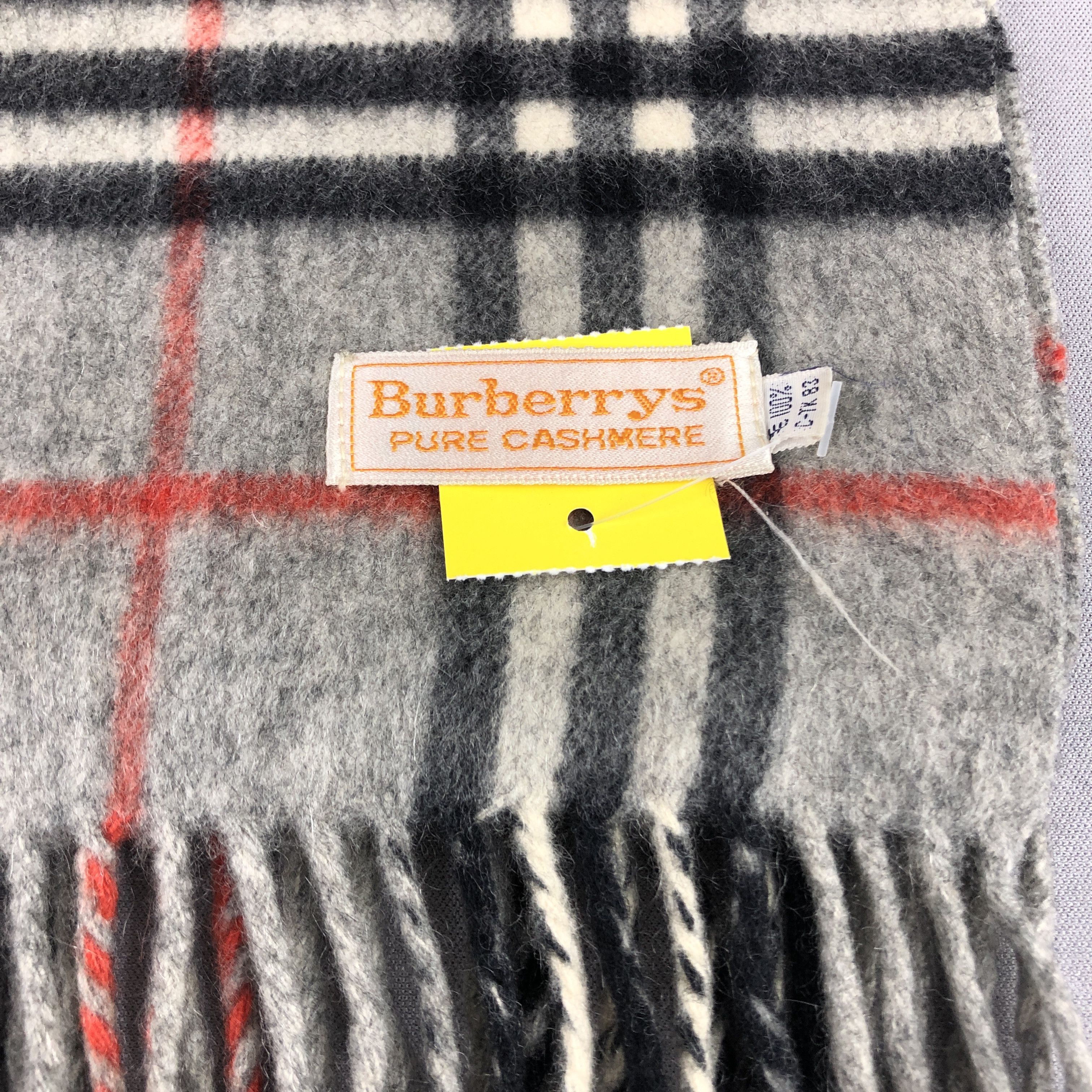 Burberry Vintage Burberry Cashmere Scarf / Muffler / Neckwear Size ONE SIZE - 6 Thumbnail
