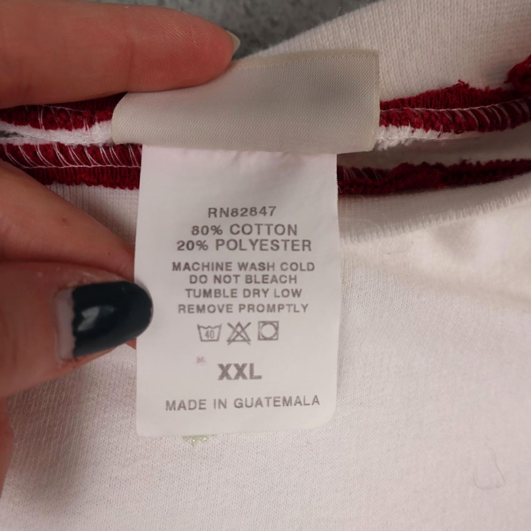 Vintage VINTAGE Art Unlimited Sportswear Sweatshirt Mens 2XL White Winter Barn Cardinal Graphic Print Crew Neck Pull over Size US XXL / EU 58 / 5 - 4 Thumbnail