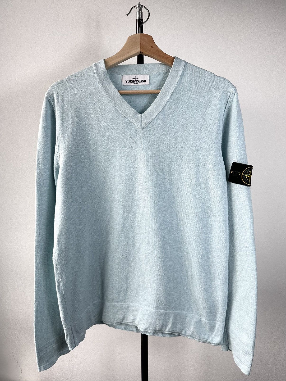 Stone Island Stone Island V-neck Knit Sweater Blue Patch Pullover Size US M / EU 48-50 / 2 - 1 Thumbnail
