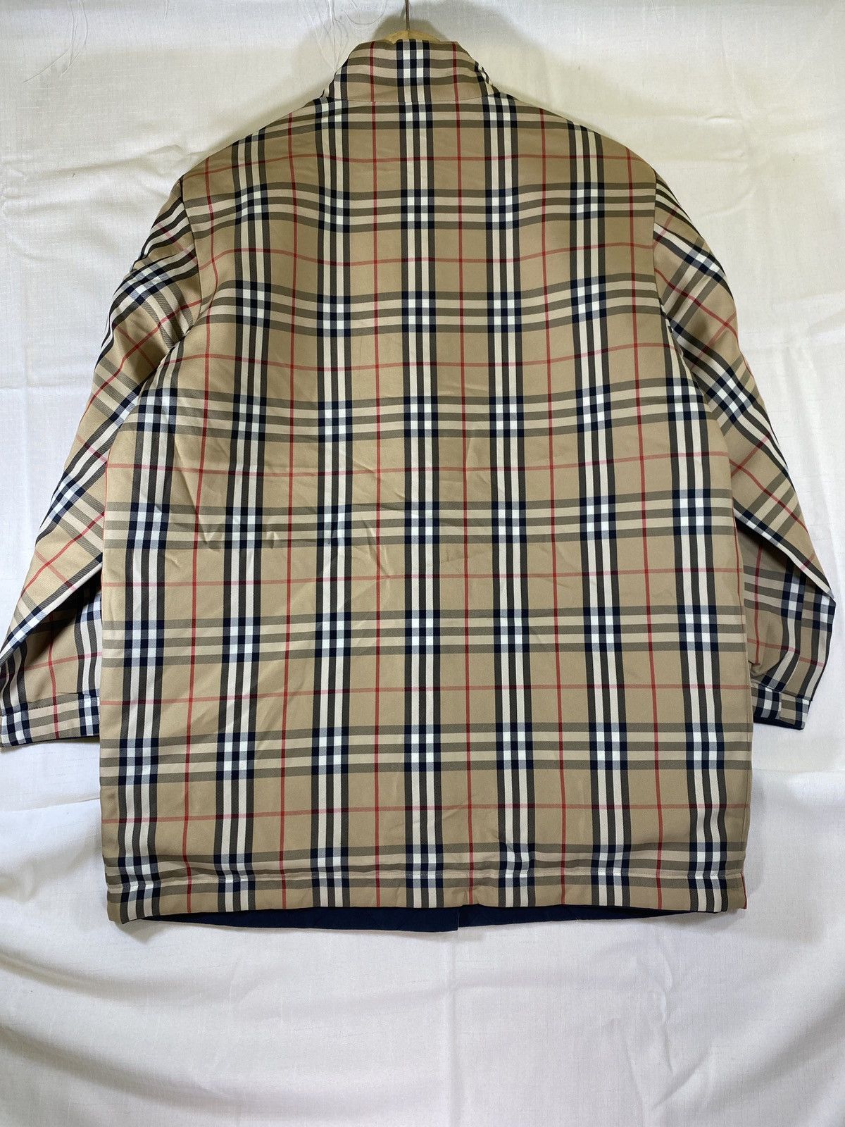 Burberry double sided nova check Size US M / EU 48-50 / 2 - 2 Thumbnail