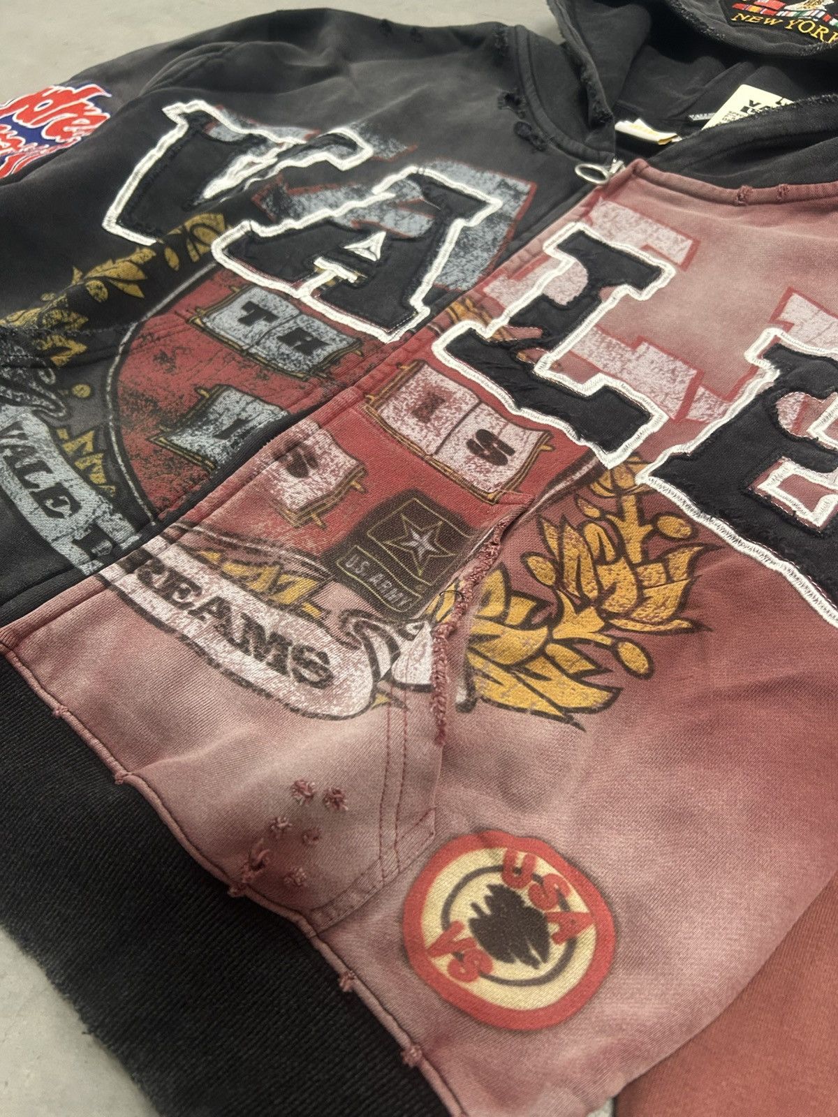 Vale Vale Forever Valley Dreams Black Red Two-Face Zip Up Hoodie Size US M / EU 48-50 / 2 - 3 Thumbnail