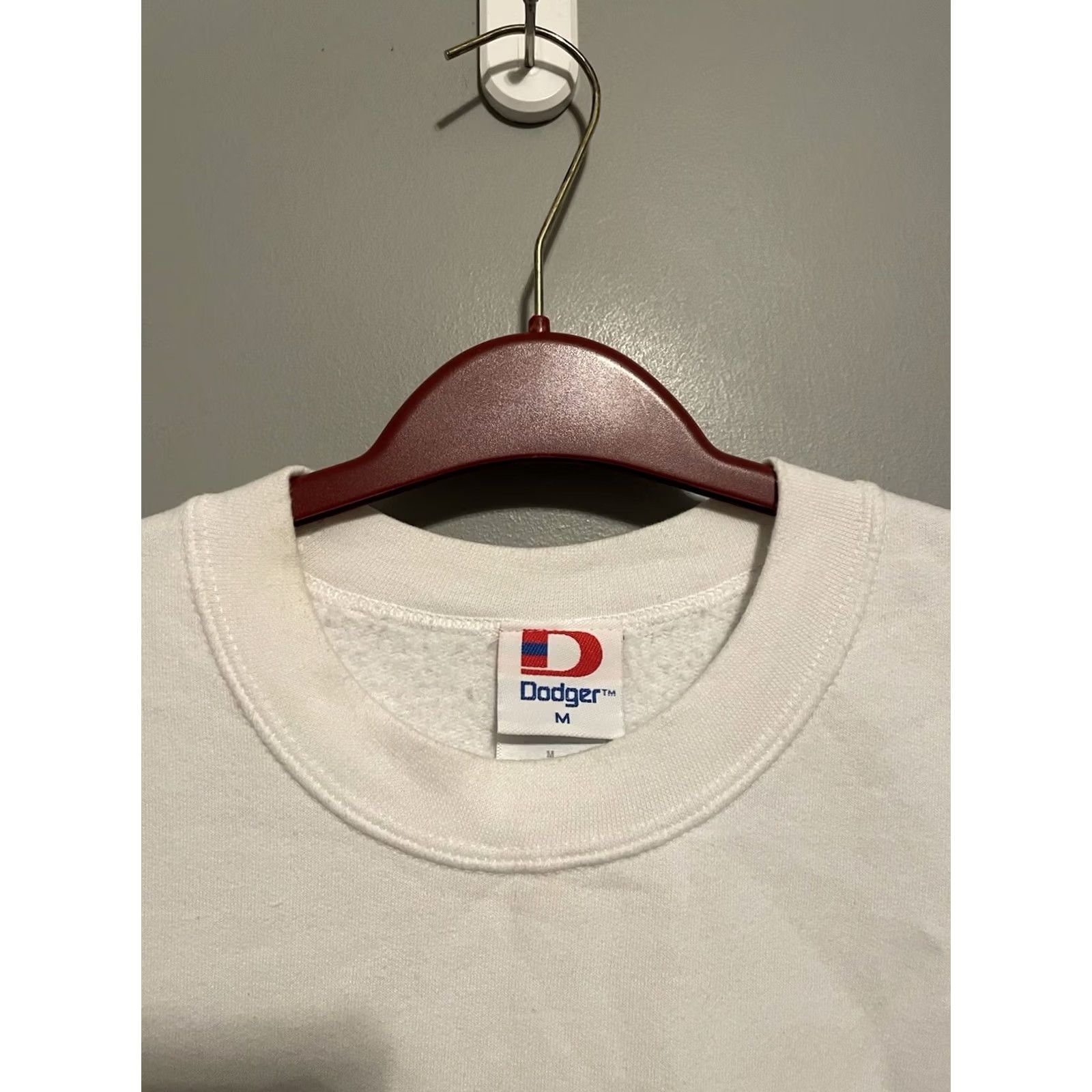 Vintage VINTAGE Dodger Sweatshirt University Kentucky Wildcats 90s Crewneck M White Cotton Fleece Graphic Print Pullover Mens Clothing Size US M / EU 48-50 / 2 - 3 Thumbnail