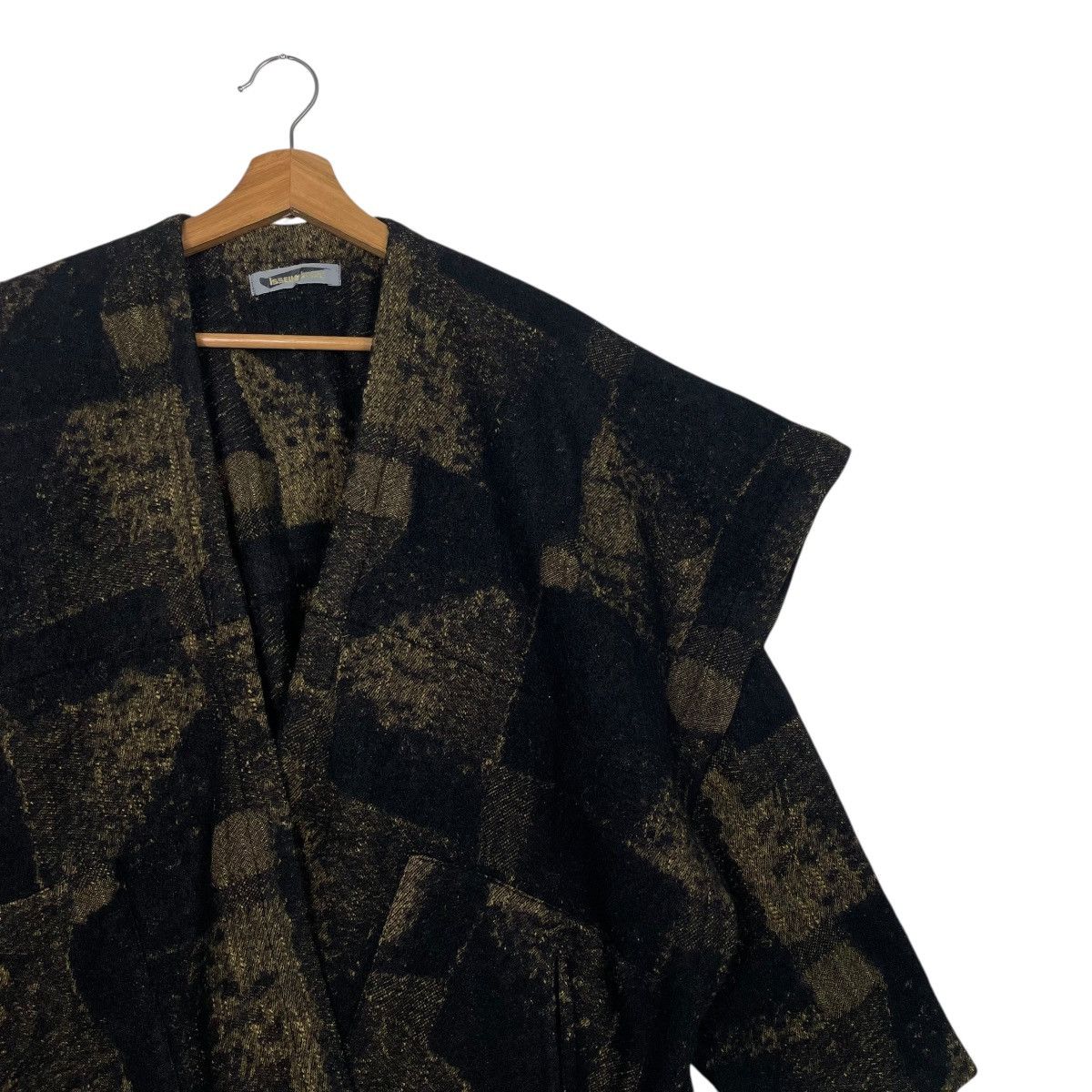 Issey Miyake Vintage 80s Issey Miyake Asymmetrical Wool Jacket Size US M / EU 48-50 / 2 - 5 Thumbnail