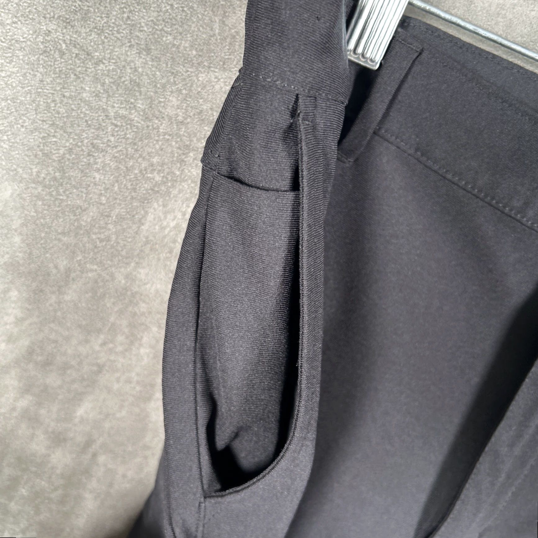 Cuts Cuts AO Jogger Mens L Black Tapered Stretch MB10057V 32x28 Jogger Pants Slim Fit Casual Workwear 100% Polyester City Style Size US 33 - 6 Thumbnail