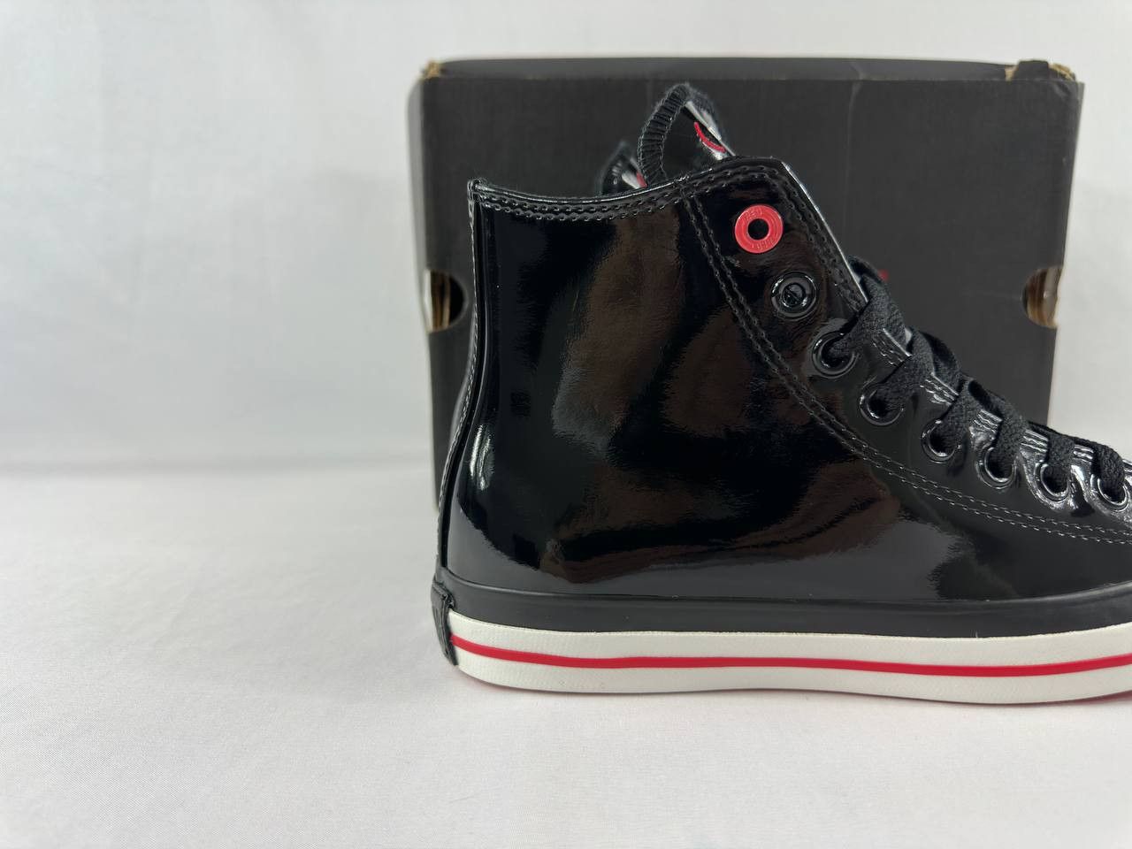 Converse Lupe Fiasco x Converse Chuck Taylor All Star Hollywood Hi Size US 7 / EU 40 - 2 Thumbnail