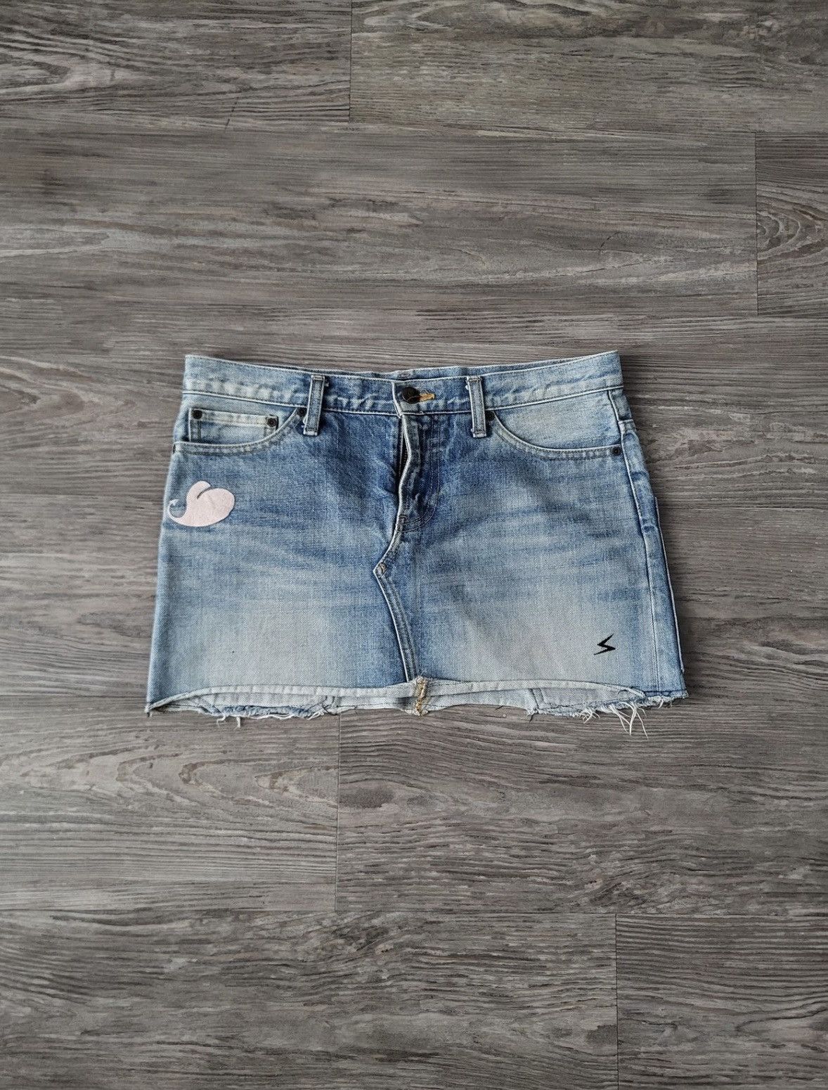 Undercover Undercover AW2005 Arts & Craft Boro Heart Denim Skirt Size 31" - 19 Thumbnail