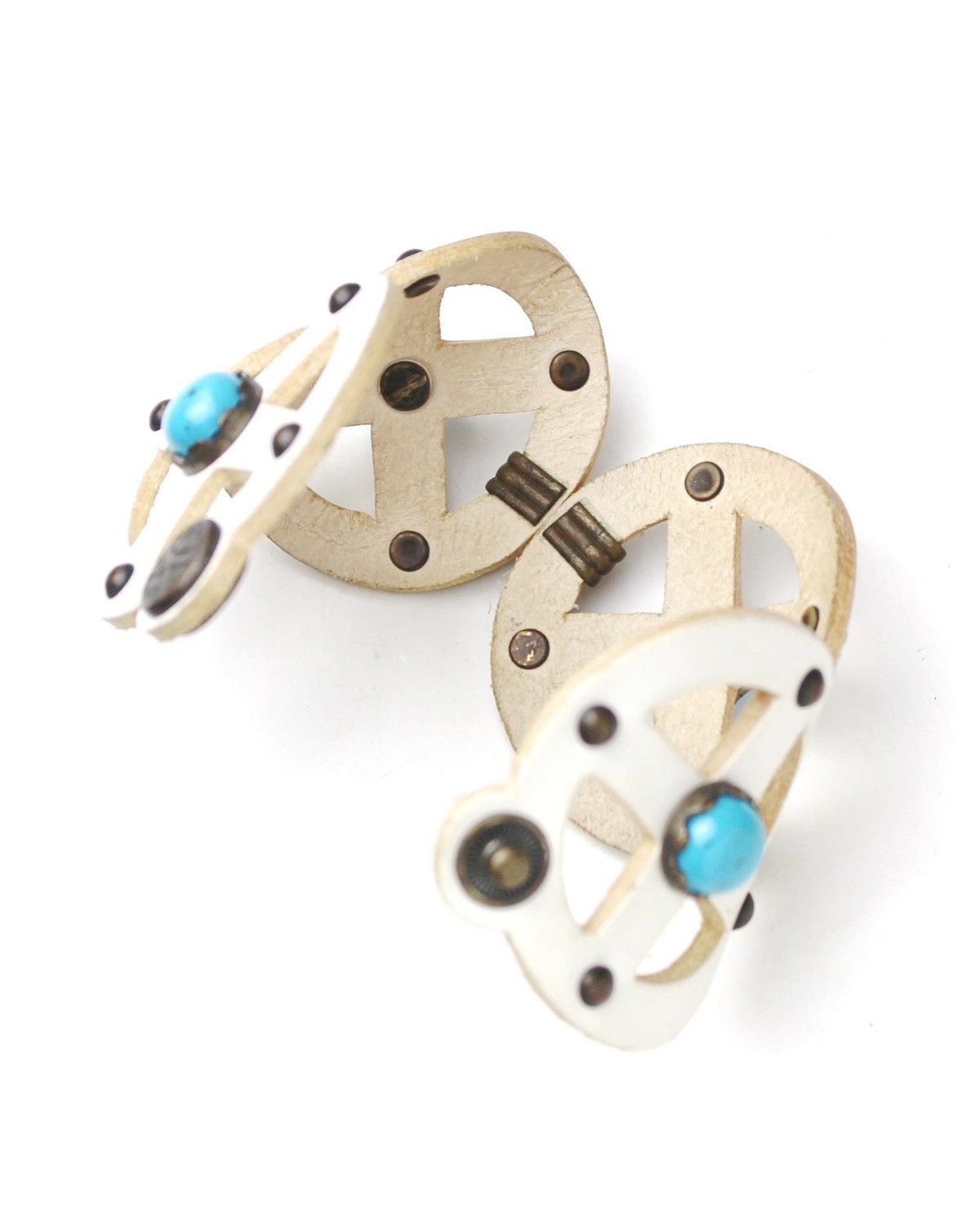Vintage 2000S JAPANESE MADE TURQUOISE WIDE WHITE LEATHER BRACELET Size ONE SIZE - 7 Thumbnail