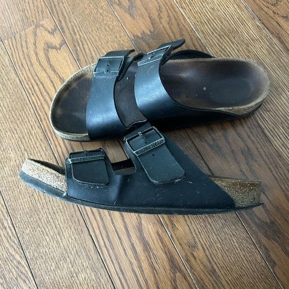 Birkenstock Birkenstock Black Arizona Sandals Size US 9 / IT 39 - 3 Thumbnail