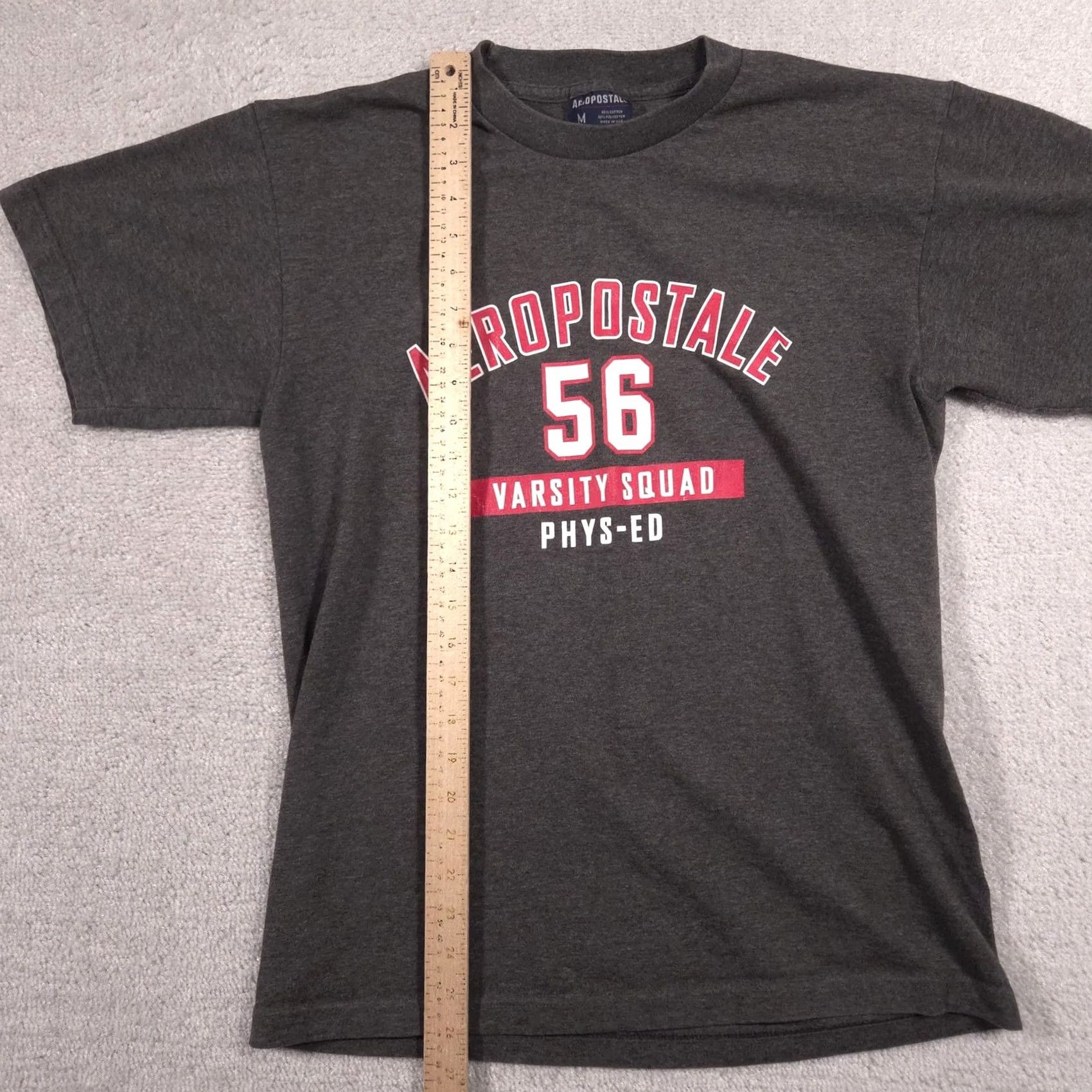 Aeropostale Aeropostale Shirt Mens Medium Gray 56 Varsity Squad Phys-Ed Graphic Tee Made USA Shirt Mens Gray 56 Varsity Squad Phys-Ed Graphic Tee USA Size US M / EU 48-50 / 2 - 6 Thumbnail