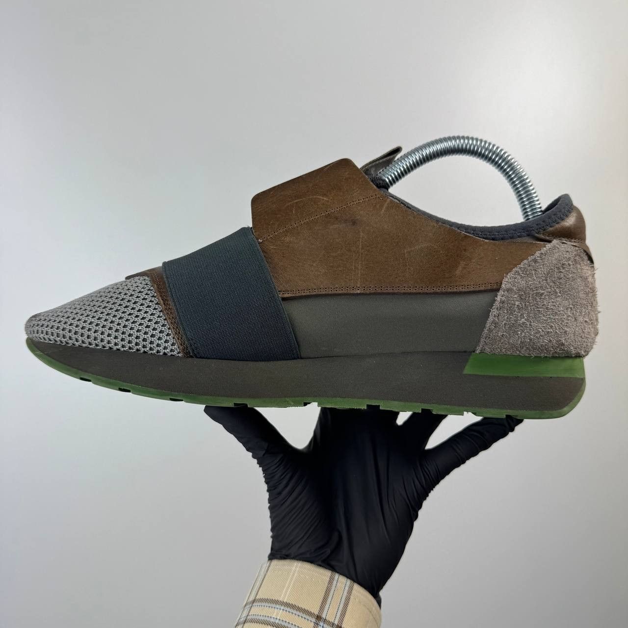 Balenciaga Balenciaga Race Runner Mesh Sneakers Mens Size EU 39 Size US 6 / EU 39 - 9 Thumbnail
