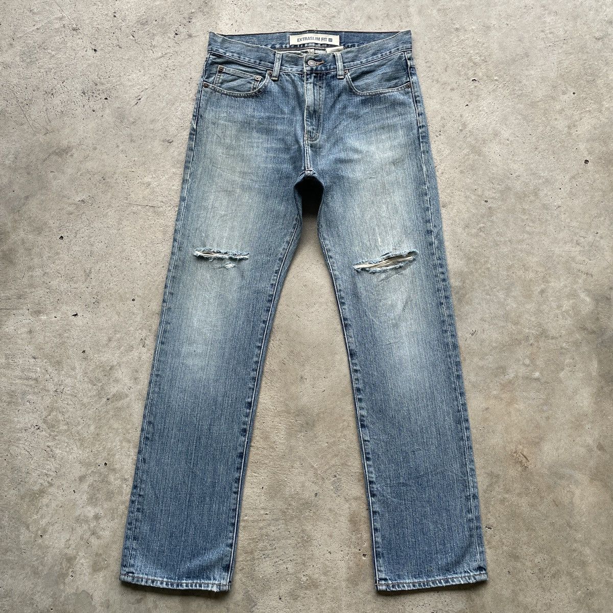 Gap × Jean × Vintage Vintage GAP Extra Slim Fit Distressed Jeans Pants Faded W32 Size US 32 / EU 48 - 1 Thumbnail