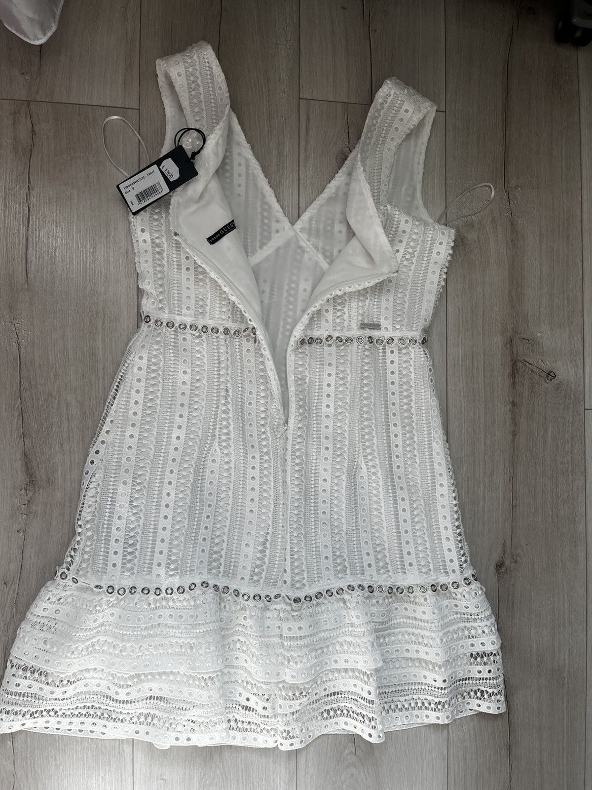 Guess Guess Leandra White Lace Eyelet Mini Dress - Size S Size S / US 4 / IT 40 - 4 Thumbnail