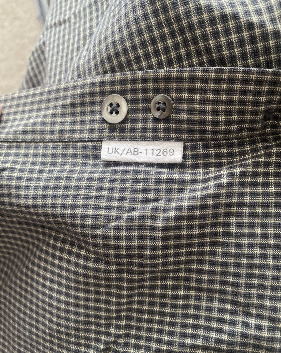 Yves Saint Laurent Yves Saint lauren mini logo YSL streetwear shirt button up Size US L / EU 52-54 / 3 - 4 Thumbnail