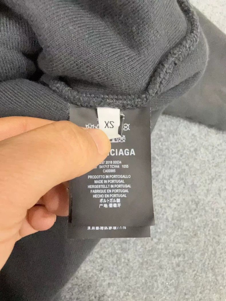 Balenciaga Balenciaga Black logo long sleeves 2501-Nextarrow Size US XS / EU 42 / 0 - 3 Thumbnail