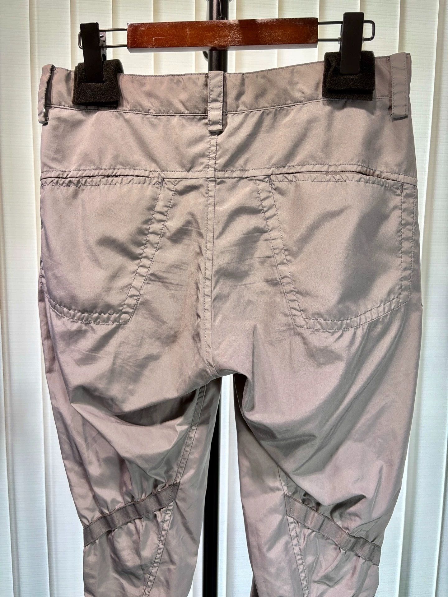 Issey Miyake Issey Miyake 90s Twisted Parachute Pants Gray Size 1 Size US 30 / EU 46 - 3 Thumbnail