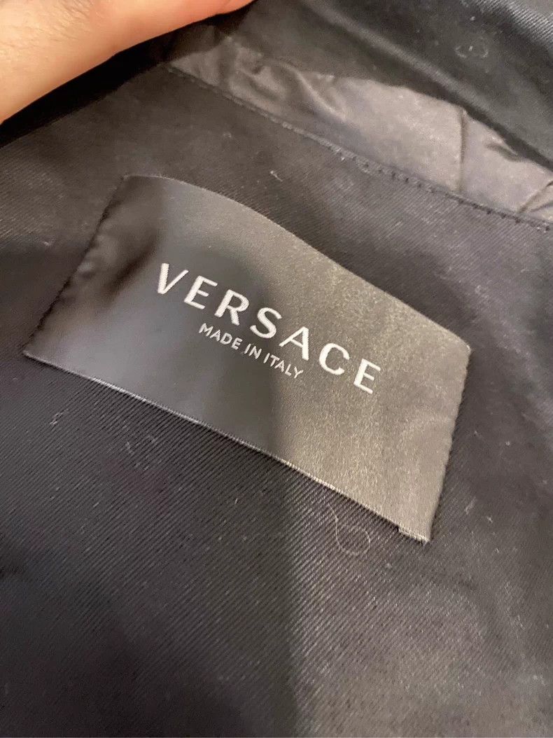 Versace Versace The black pie overcomes Size US L / EU 52-54 / 3 - 4 Thumbnail
