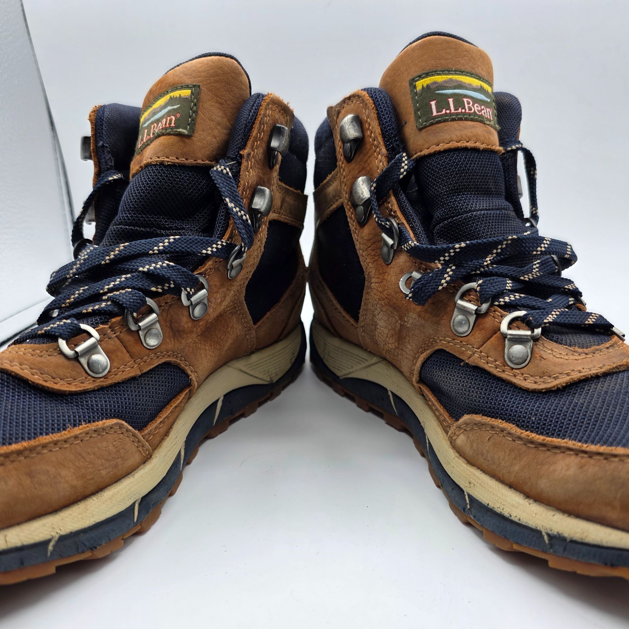 L.L. Bean LL Bean Mountain Classic Mens Size 8 Brown Waterproof Hiking Size US 8 / EU 41 - 3 Thumbnail